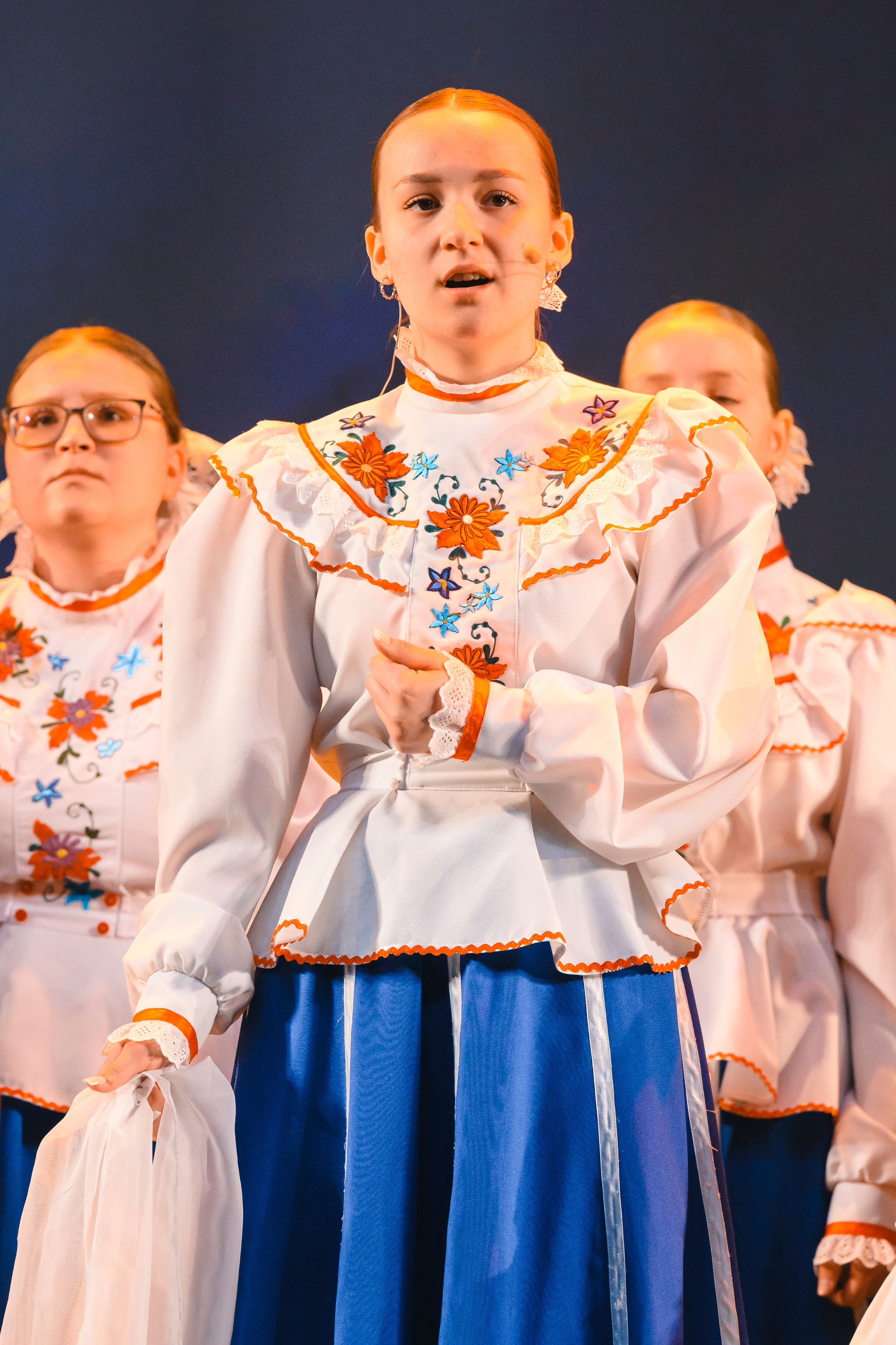 23 апреля, часть 1, БКЗ Октябрьский, г. Санкт-Петербург. Золотое яблочко