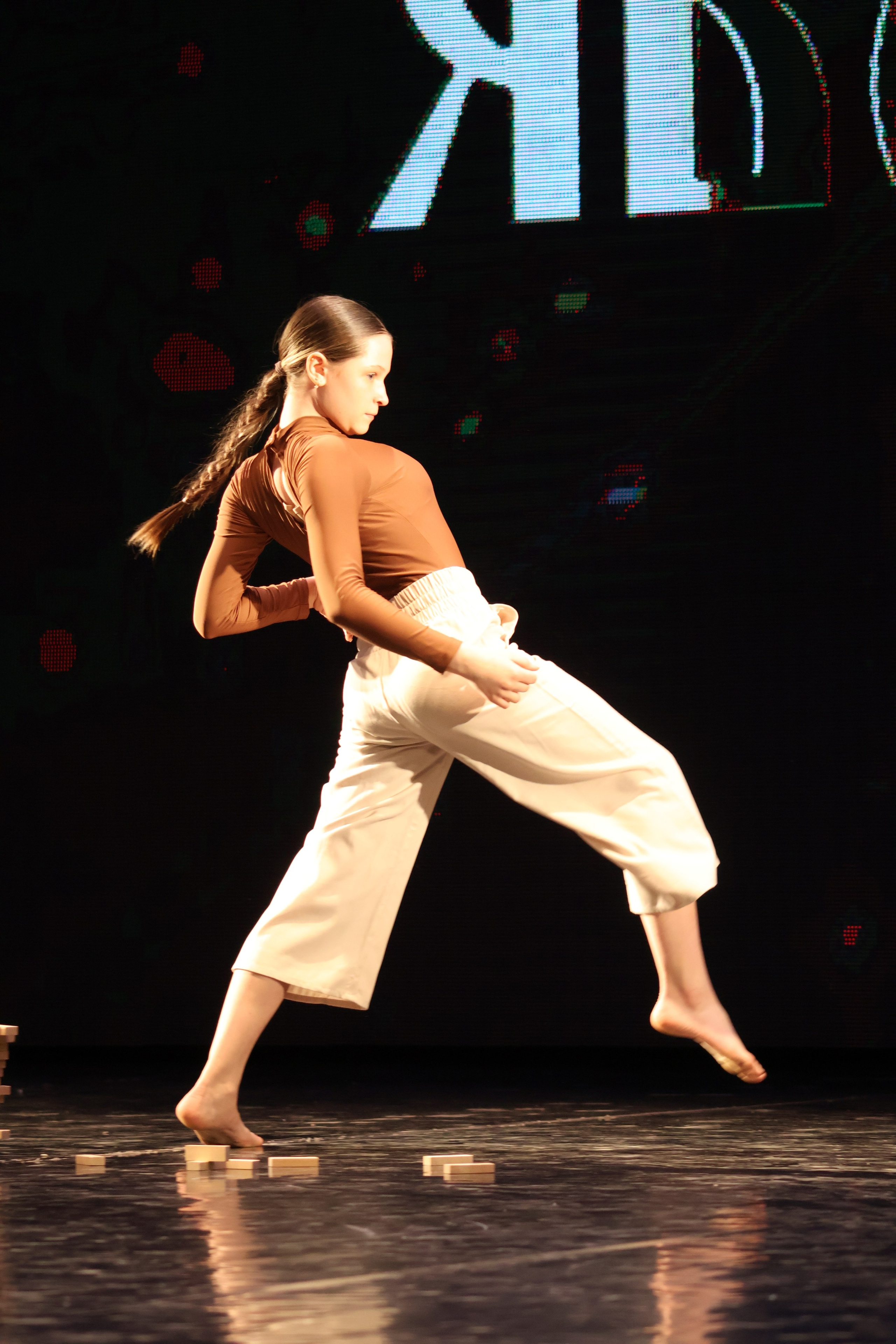 13 апреля, г. Томск. Золотое яблочко