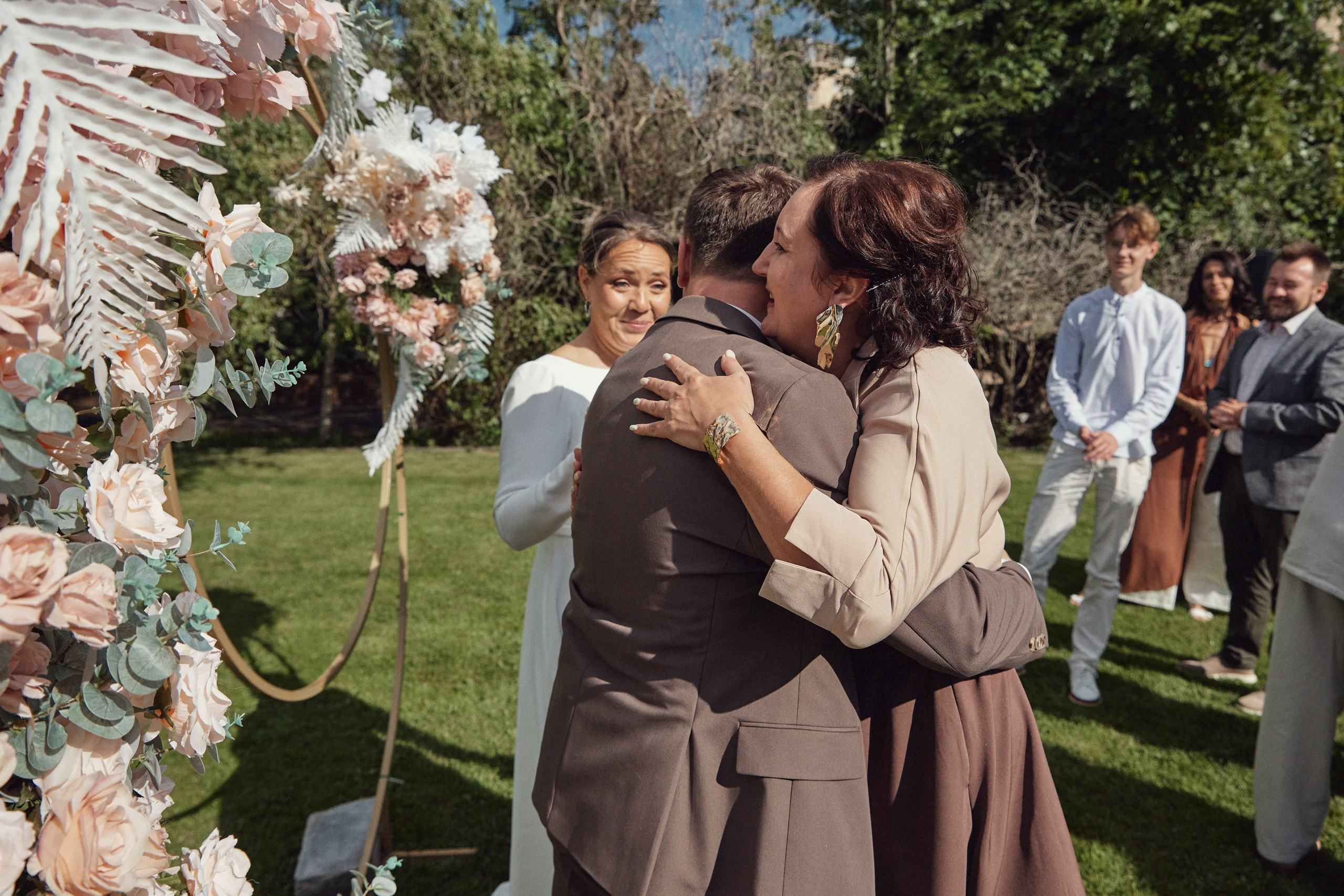 Счастье здесь. Свадебный фотограф Антон Артюшин. Работаю в Нижнем Новгороде и Москве