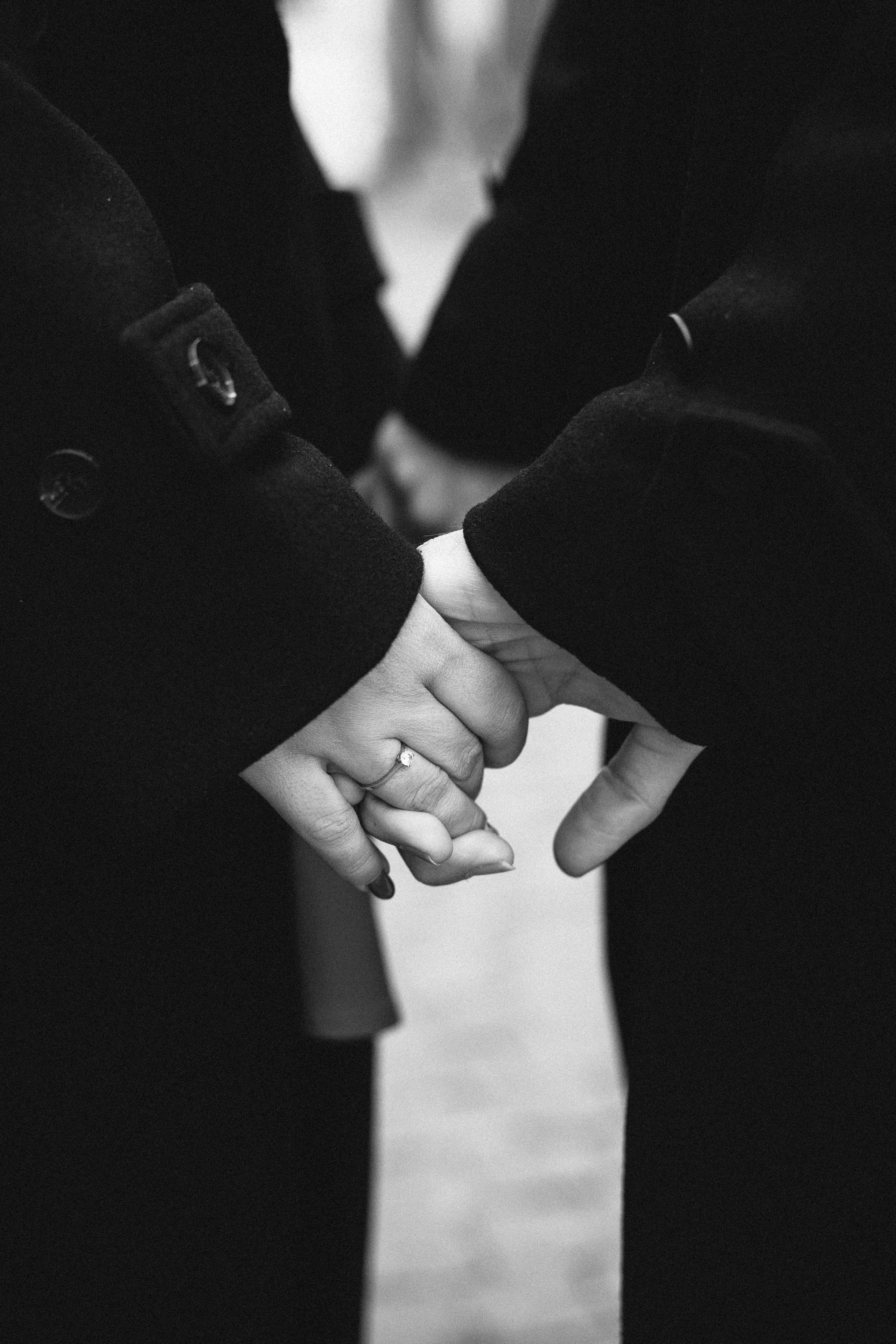 Девушка в красном