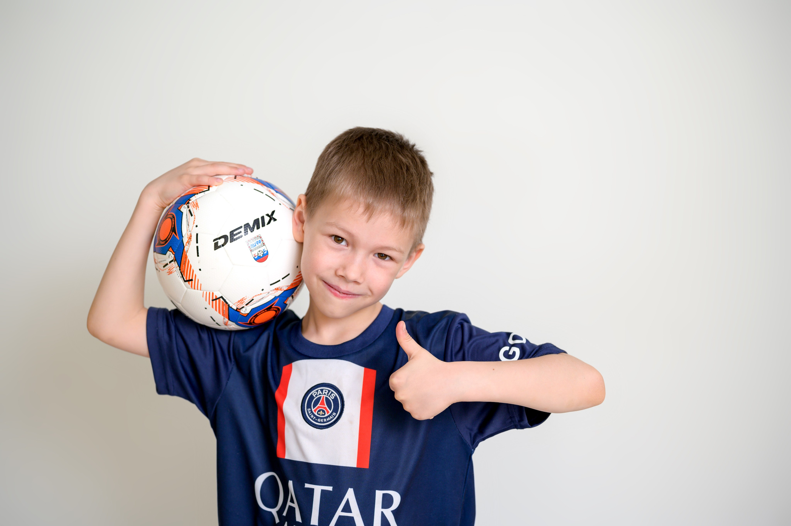 Д/с№ 3к3 группа «Фантазёры» (индивидуальный дизайн) + рисунки детей. Фотограф новорожденных, семейный детский в Тюмени Татьяна Морозова