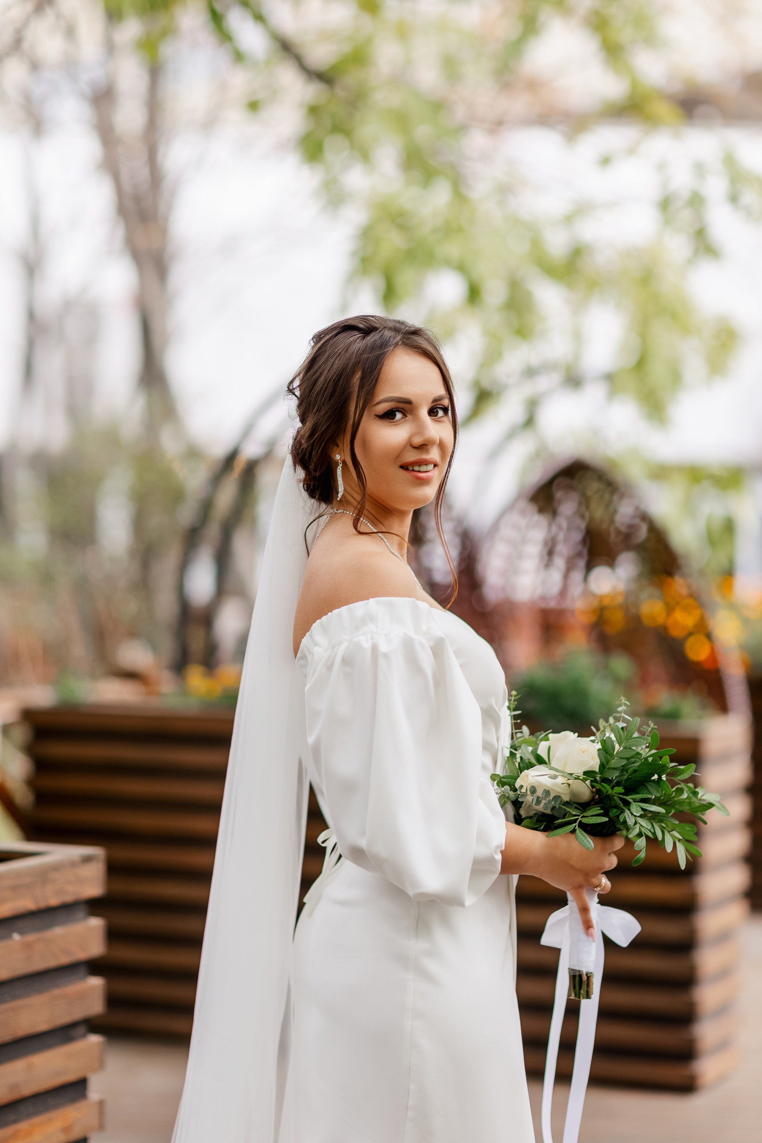 Олег и Юлия. Свадебная прогулка. Свадебный фотограф в Хабаровске