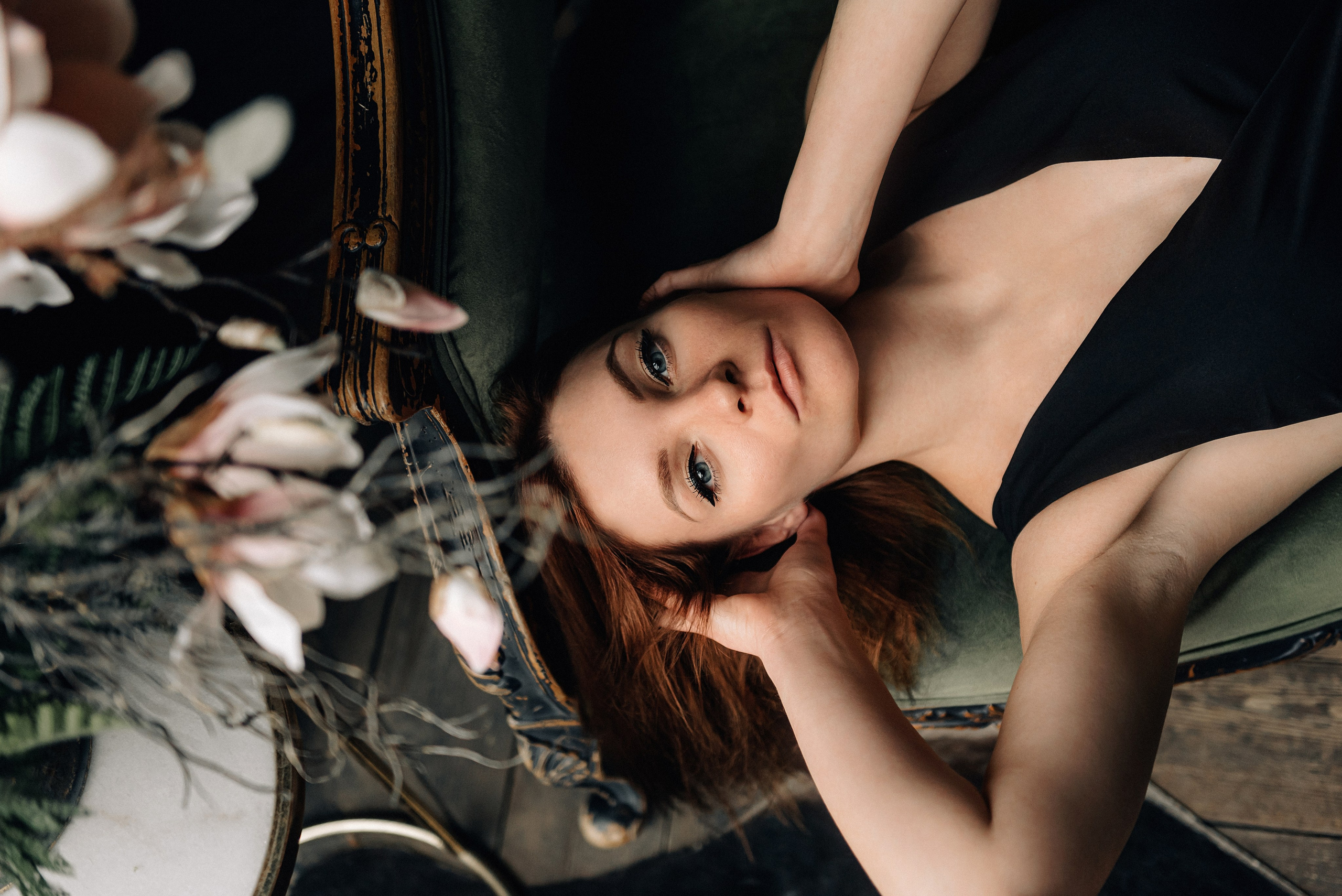 Женская фотосессия в фотостудии Nacked Sky. Портретный фотограф Москва Светлана Кашура