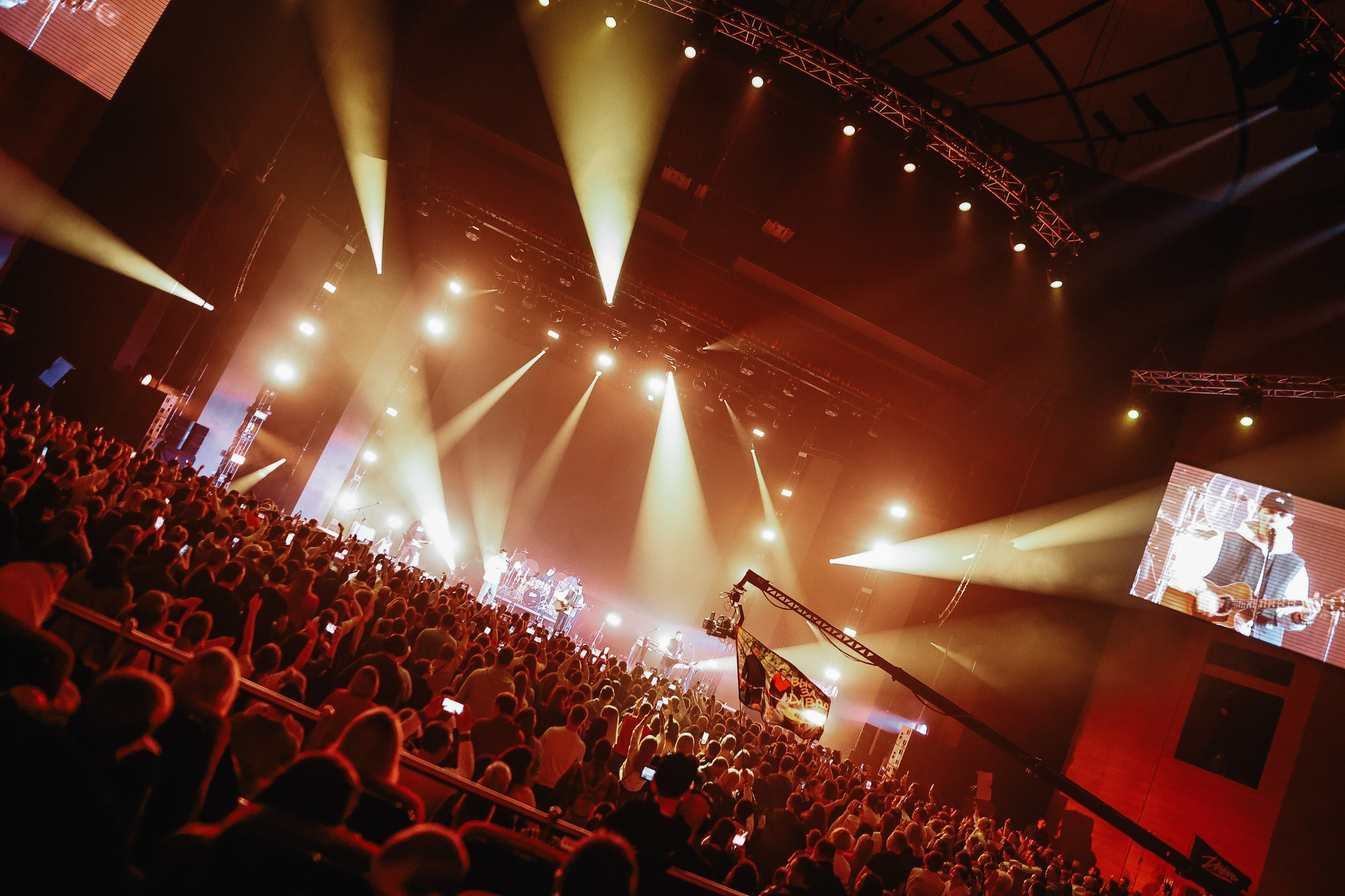 DABRO @CROCUS CITY HALL