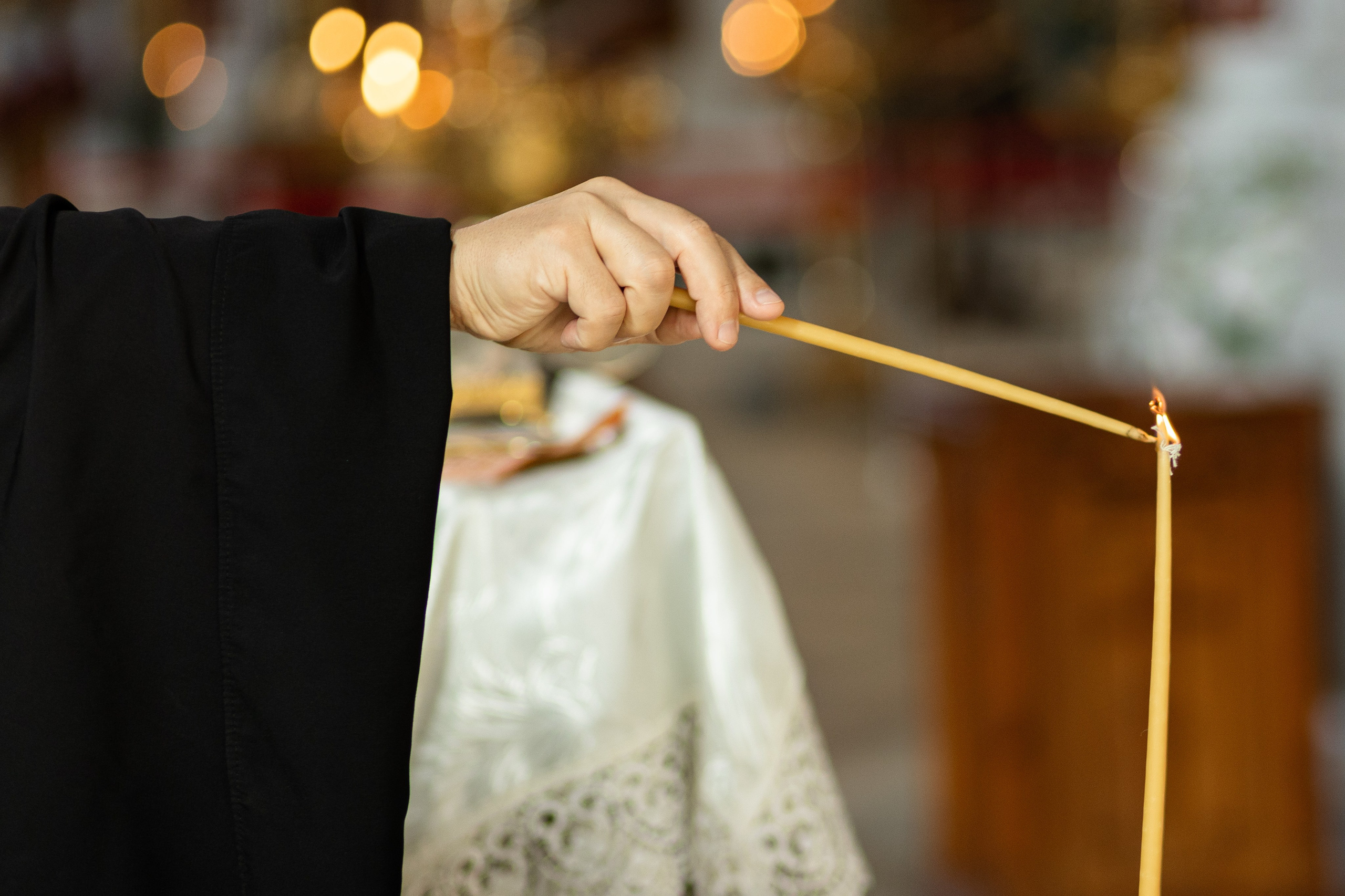 Крещение Миланы в Соборе Вознесения Господня Новочеркасск. Анастасия Безуглова- свадебный фотограф в Таганроге