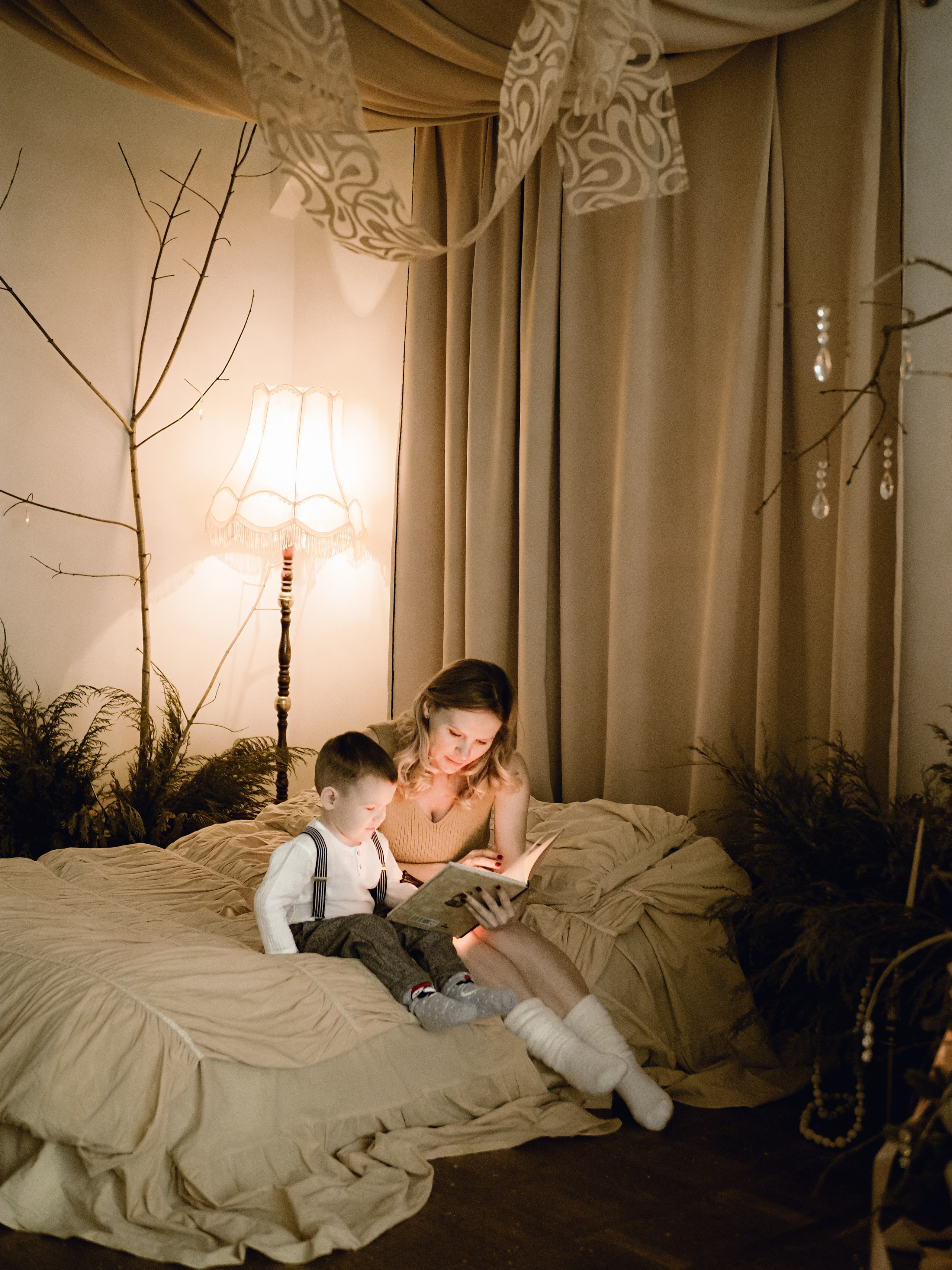 Если фото у елочки, то вот так. Фотограф Рязань. Семейный Свадебный фотограф