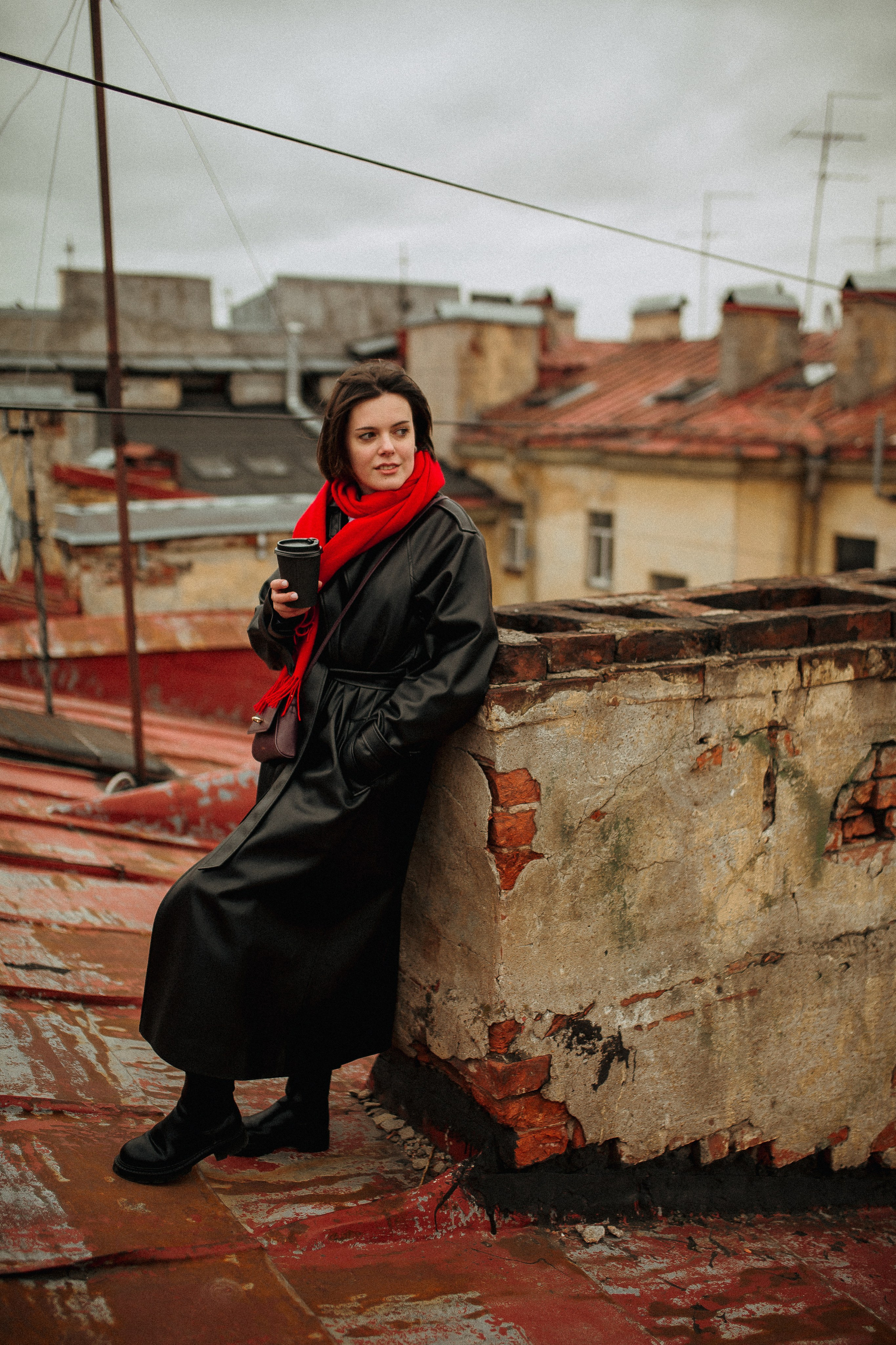 Анна на крышах Питера. Семейный и Свадебный фотограф в Санкт-Петербурге Плохая Екатерина