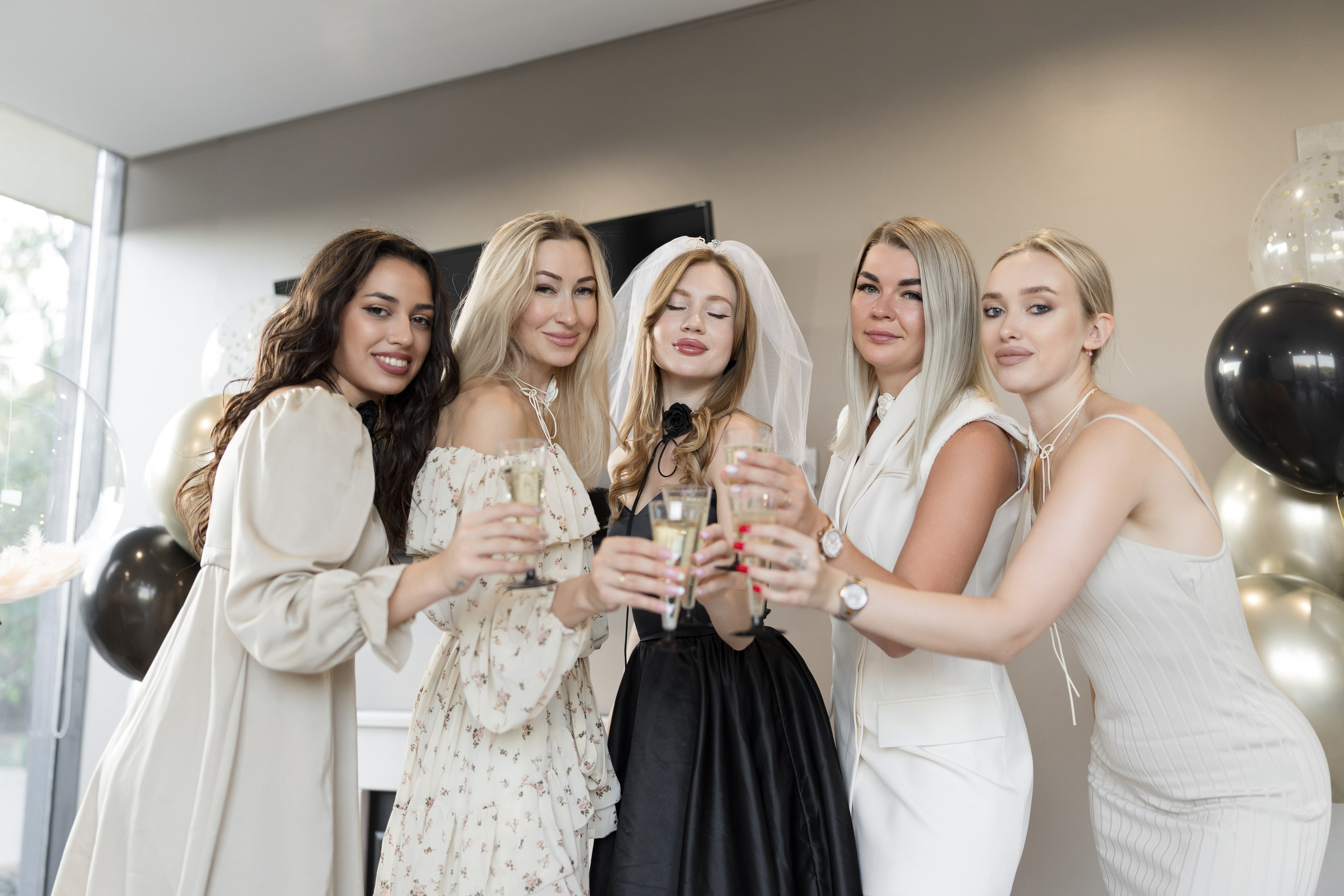 Девичник Виолетты. Анастасия Безуглова- свадебный фотограф в Таганроге