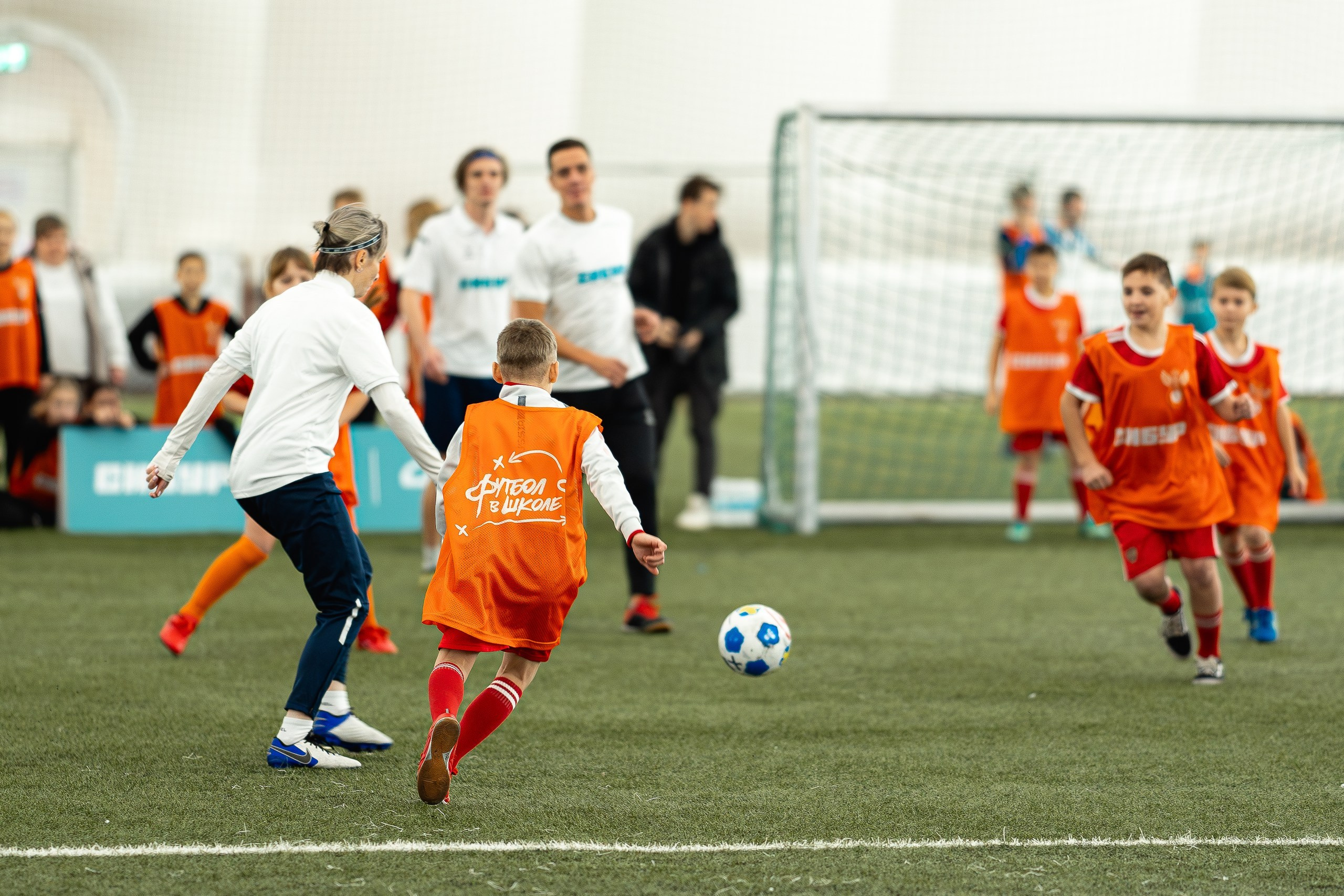 Фестиваль «СИБУР. Урок футбола» в рамках проекта Российского футбольного союза «Футбол в школе». Портретный и репортажный фотограф в Воронеже: Анастасия Пузикова
