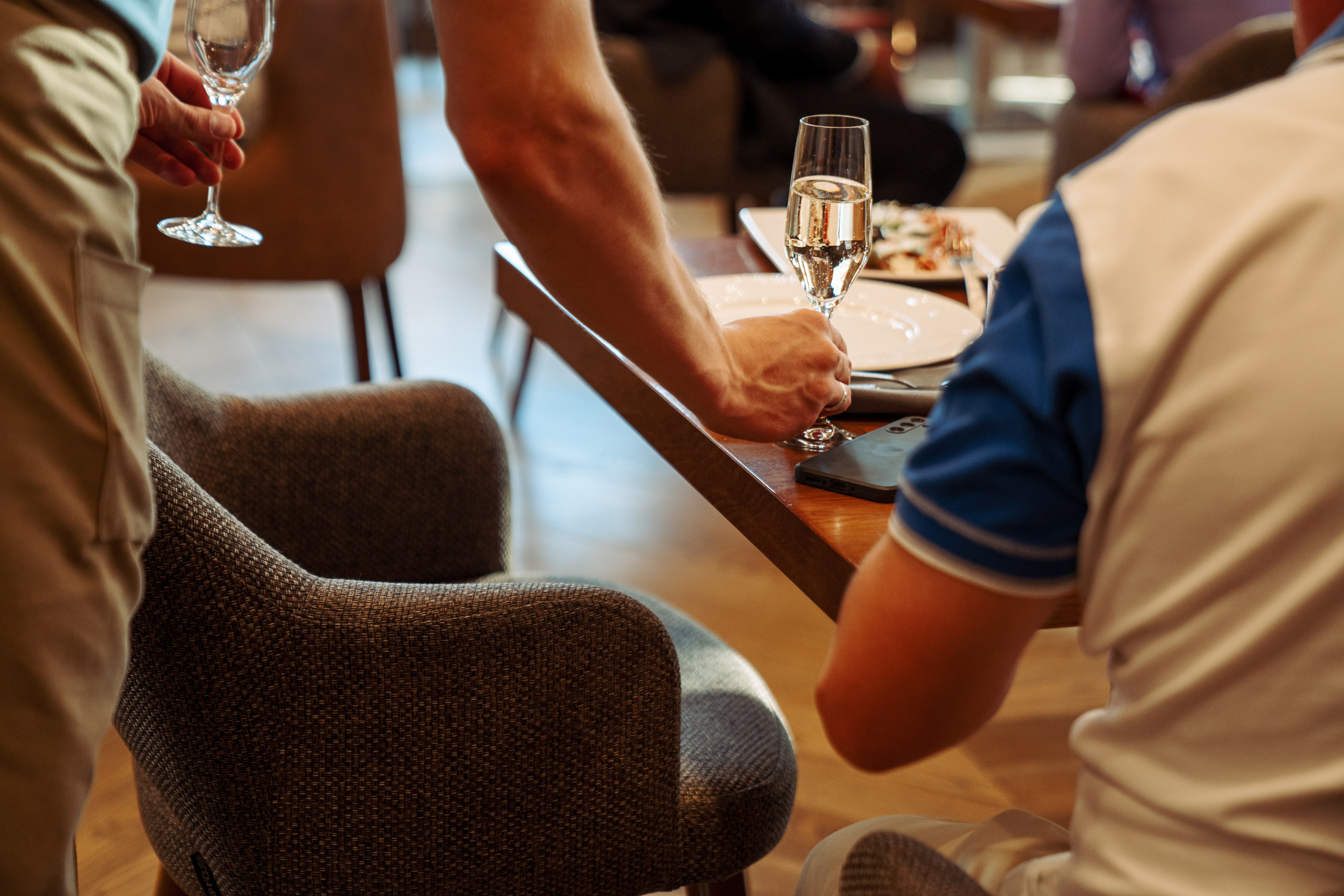 Фотосъемка делового обеда и презентации для инвесторов. Саша Потапкин Фотограф. Сочи, Екатеринбург, Москва