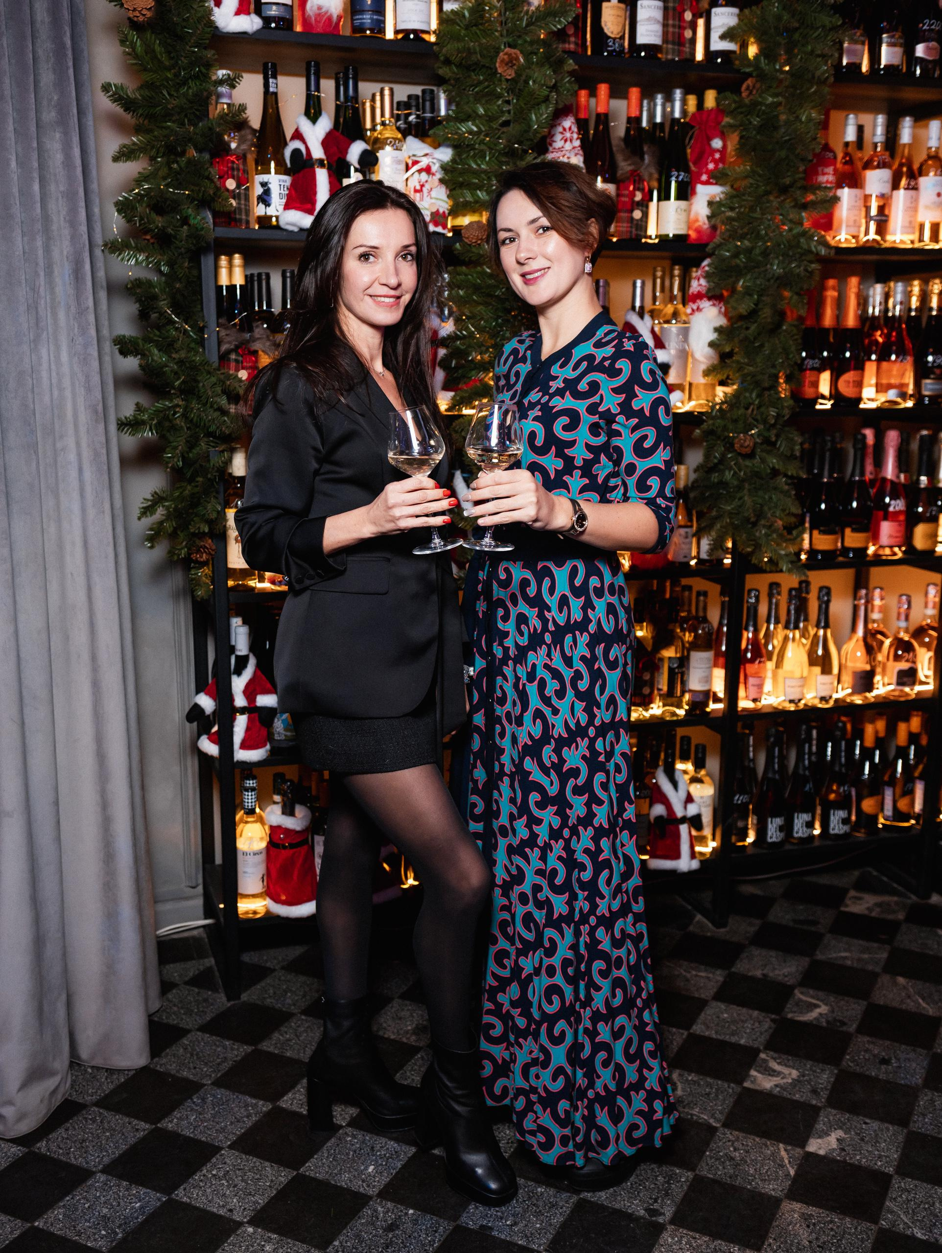 SECRET TRAVELERS [NEW YEAR PARTY]. СВОИ. ФОТООТЧЕТЫ-СОБЫТИЯ-МЕСТА