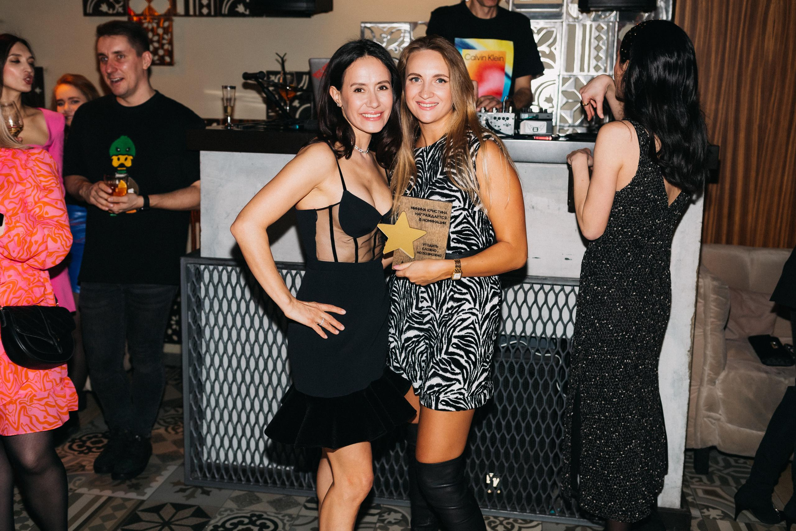 CHOCOLATE [ПРОЩАЛЬНАЯ ВЕЧЕРИНКА]. СВОИ. ФОТООТЧЕТЫ-СОБЫТИЯ-МЕСТА