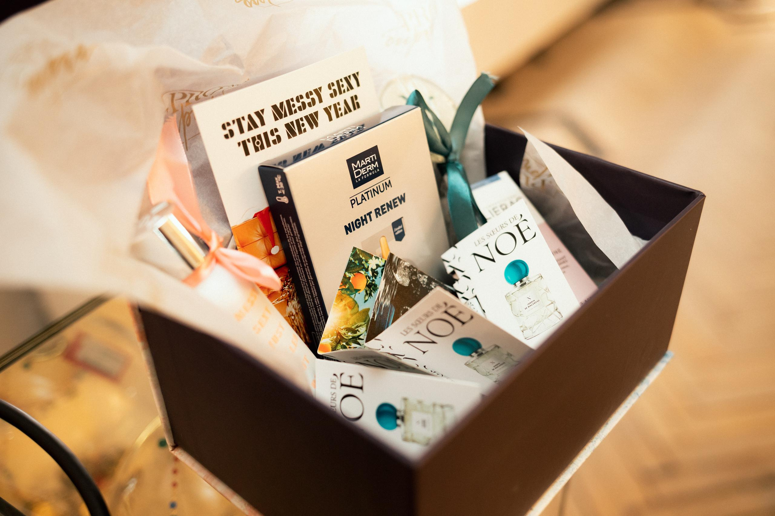 LES SOEURS DE NOE [ПРЕЗЕНТАЦИЯ БРЕНДА]. СВОИ. ФОТООТЧЕТЫ-СОБЫТИЯ-МЕСТА