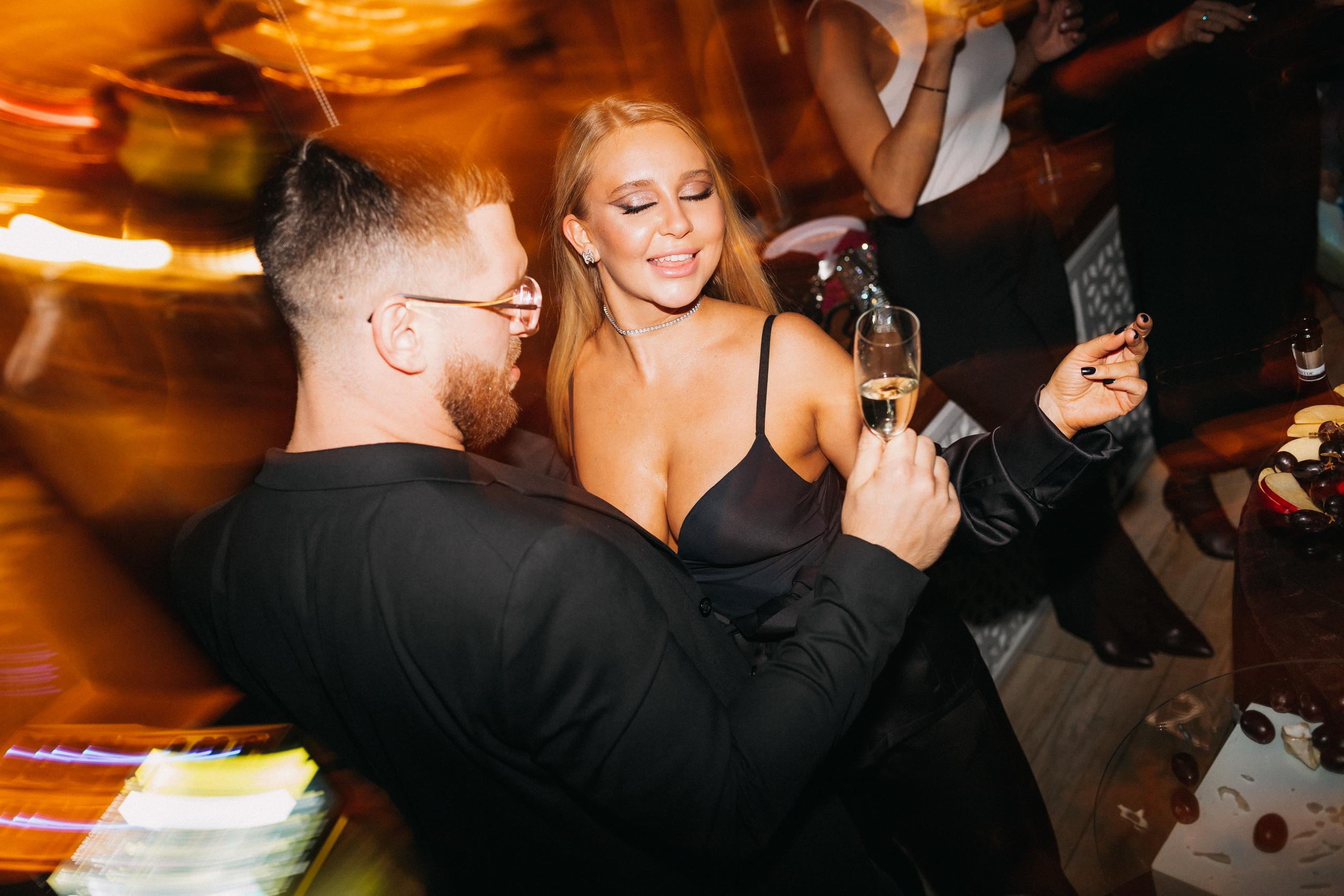 CHOCOLATE [ПРОЩАЛЬНАЯ ВЕЧЕРИНКА]. СВОИ. ФОТООТЧЕТЫ-СОБЫТИЯ-МЕСТА