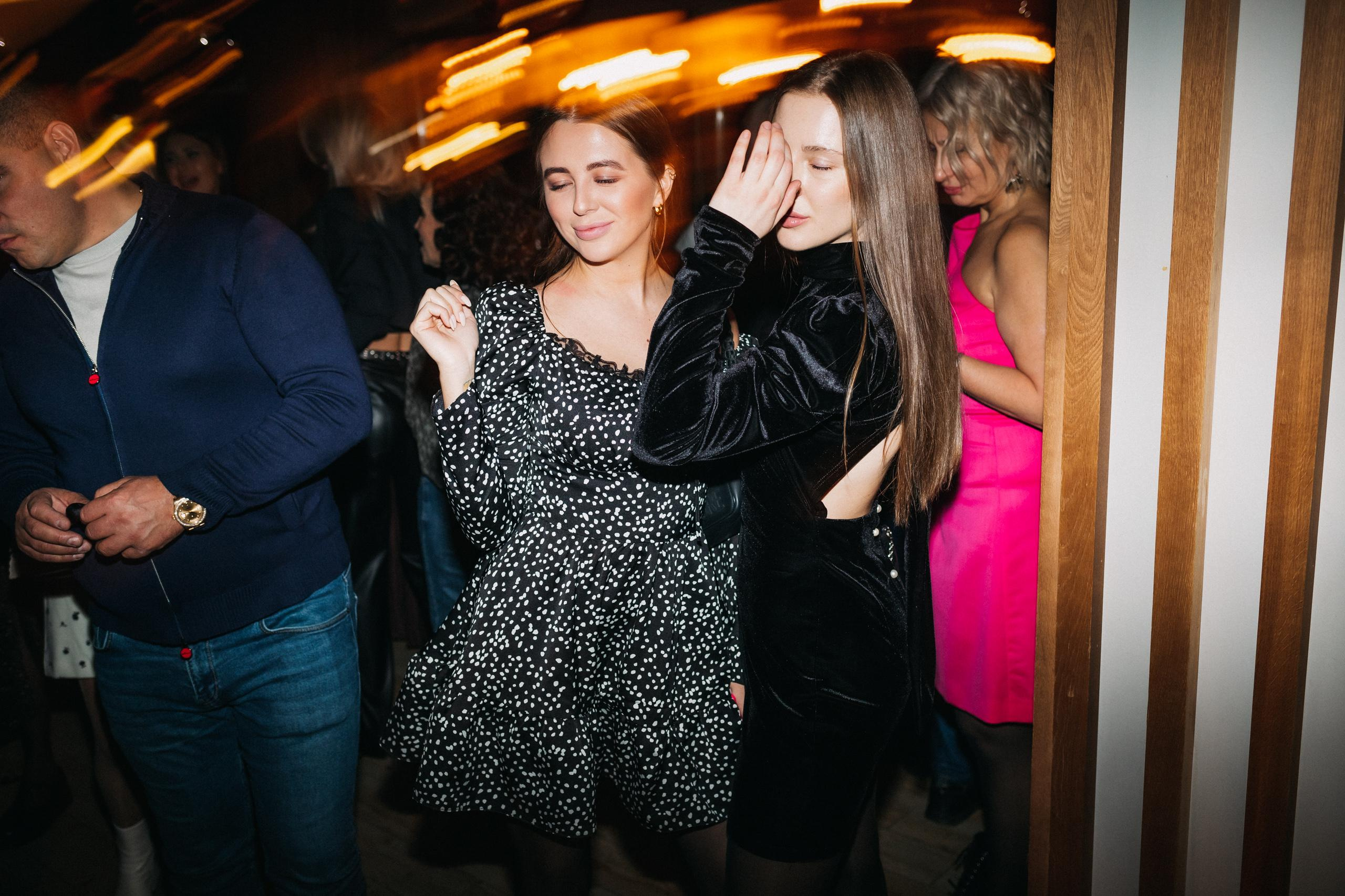 CHOCOLATE [ПРОЩАЛЬНАЯ ВЕЧЕРИНКА]. СВОИ. ФОТООТЧЕТЫ-СОБЫТИЯ-МЕСТА