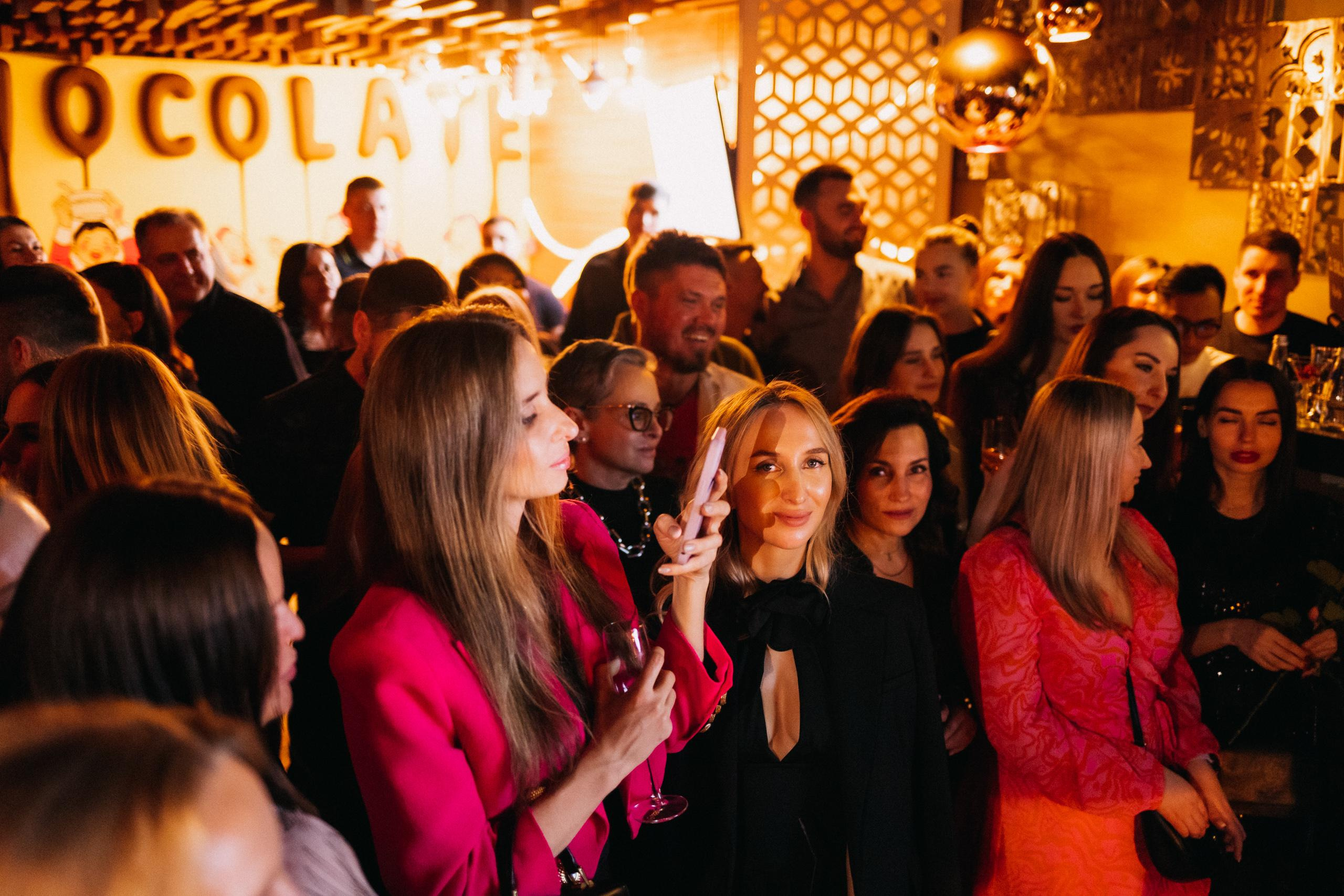 CHOCOLATE [ПРОЩАЛЬНАЯ ВЕЧЕРИНКА]. СВОИ. ФОТООТЧЕТЫ-СОБЫТИЯ-МЕСТА