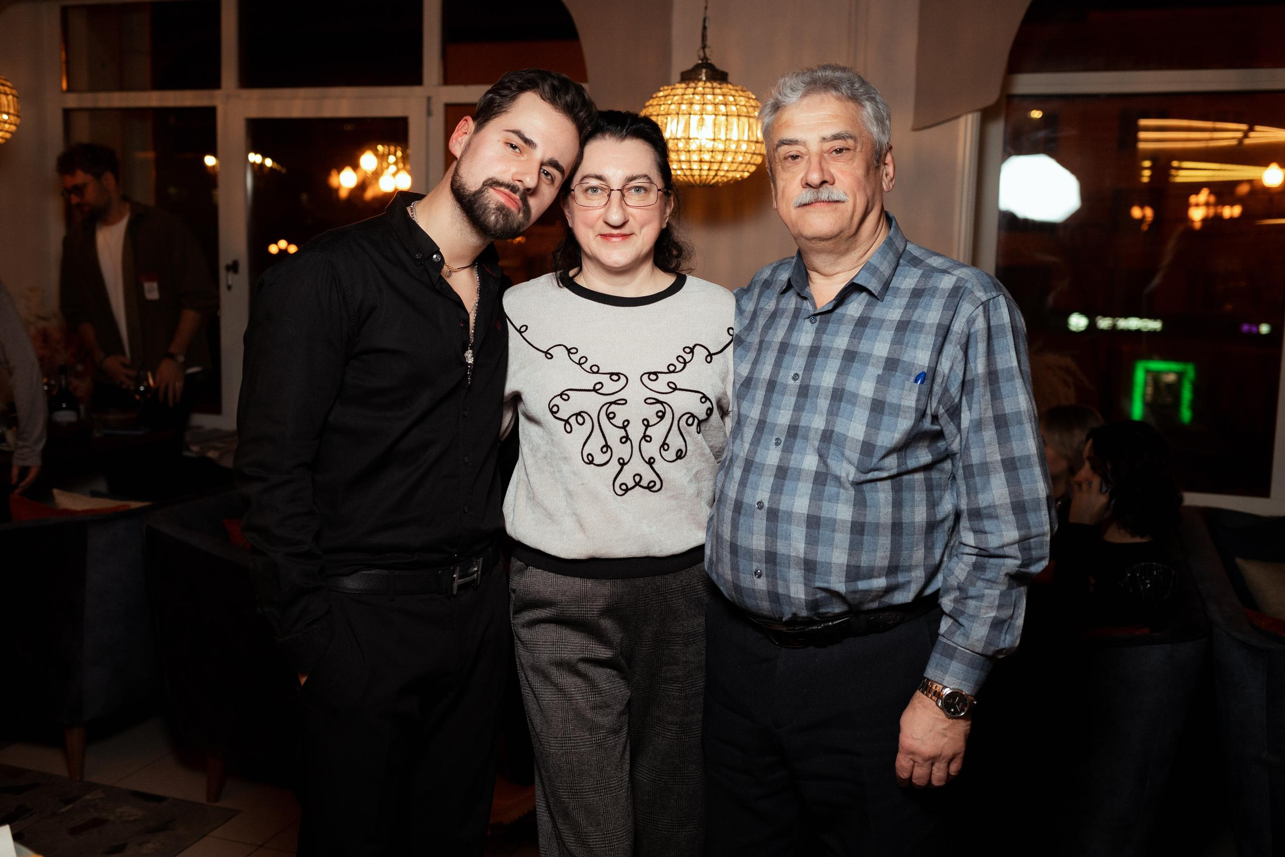 МУЗЫКАЛЬНО-ПОЭТИЧЕСКИЙ ВЕЧЕР С ИВАНОМ ЗАСУХИНЫМ. СВОИ. ФОТООТЧЕТЫ-СОБЫТИЯ-МЕСТА