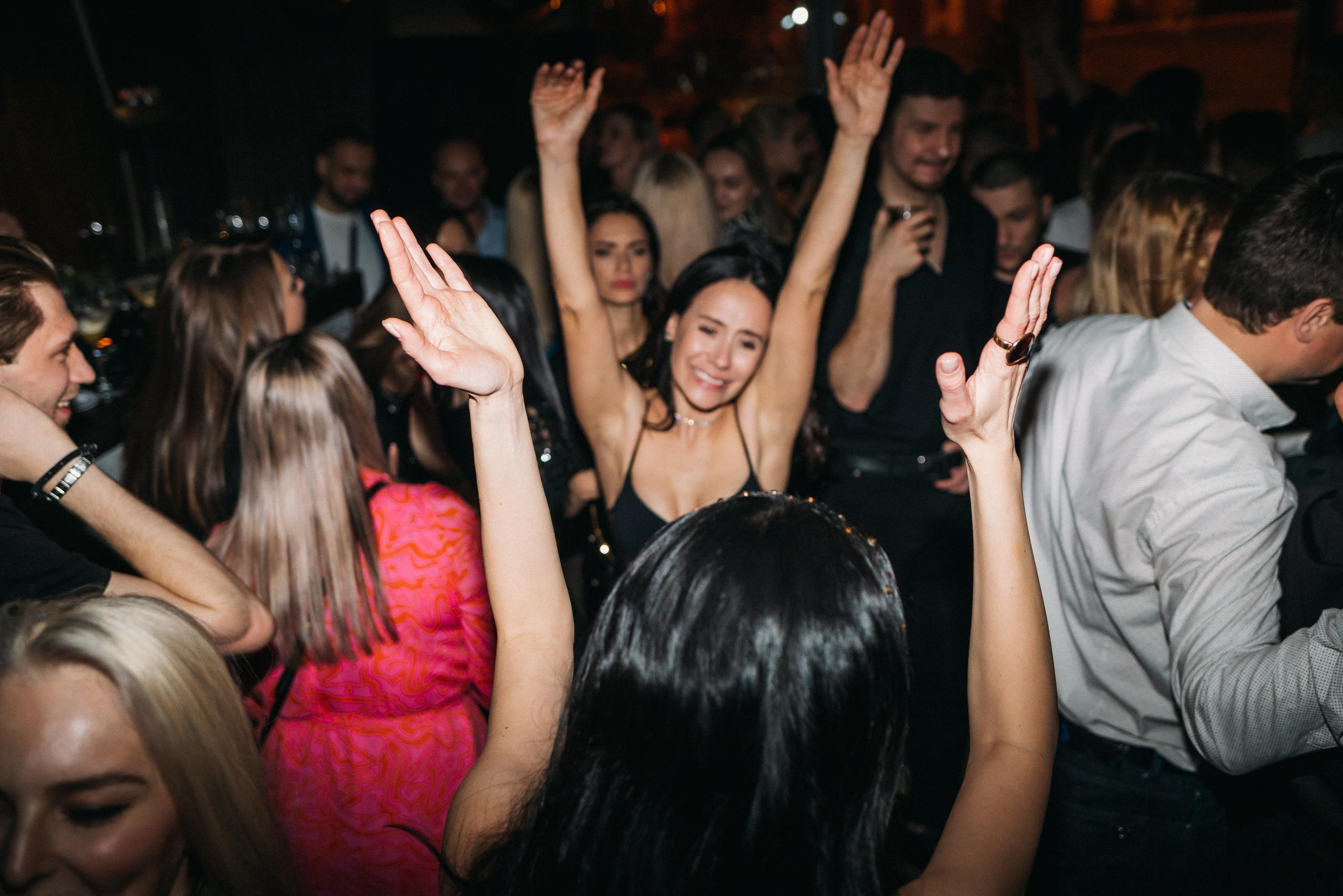 CHOCOLATE [ПРОЩАЛЬНАЯ ВЕЧЕРИНКА]. СВОИ. ФОТООТЧЕТЫ-СОБЫТИЯ-МЕСТА