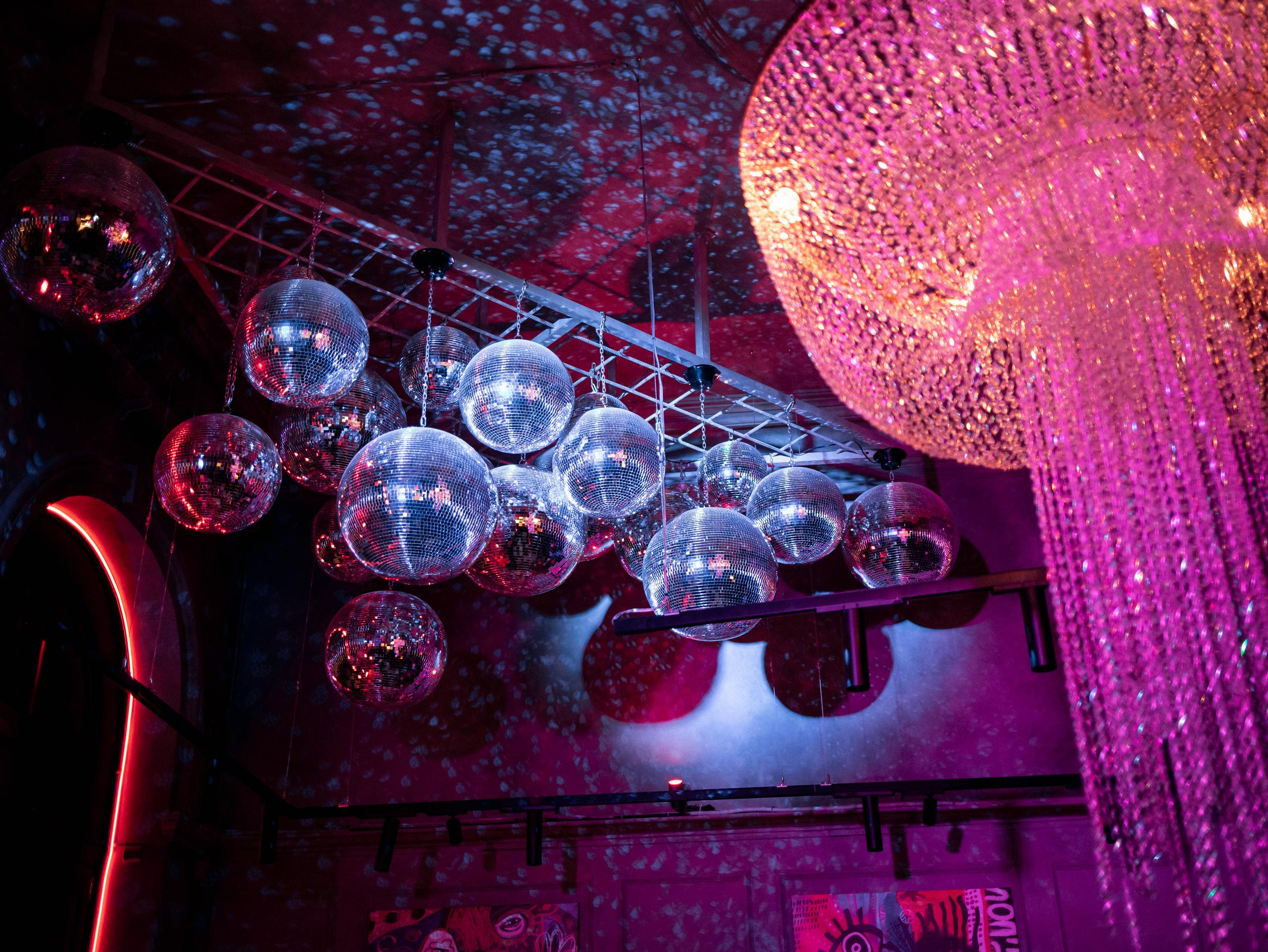 SECRET TRAVELERS [NEW YEAR PARTY]. СВОИ. ФОТООТЧЕТЫ-СОБЫТИЯ-МЕСТА