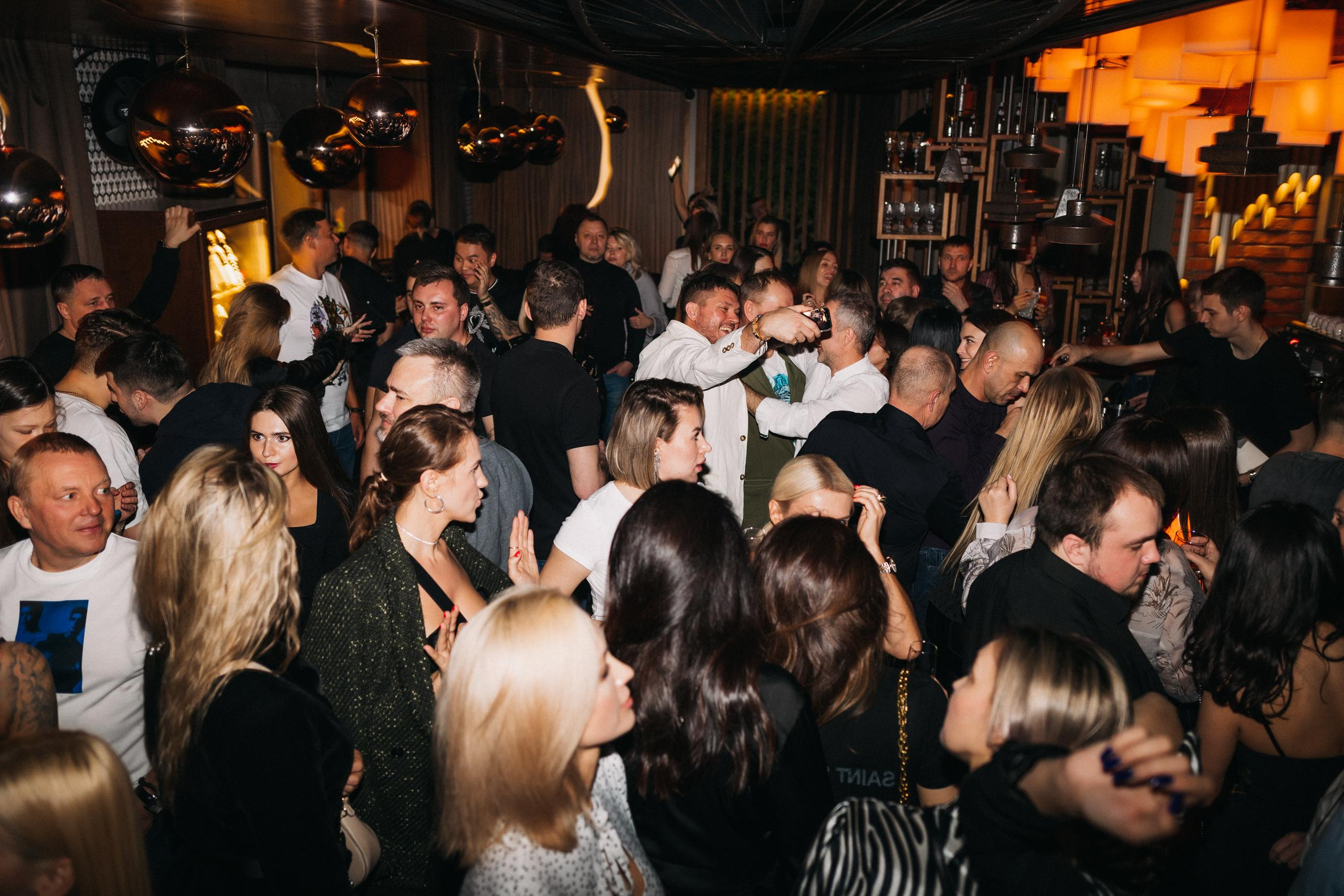 CHOCOLATE [ПРОЩАЛЬНАЯ ВЕЧЕРИНКА]. СВОИ. ФОТООТЧЕТЫ-СОБЫТИЯ-МЕСТА