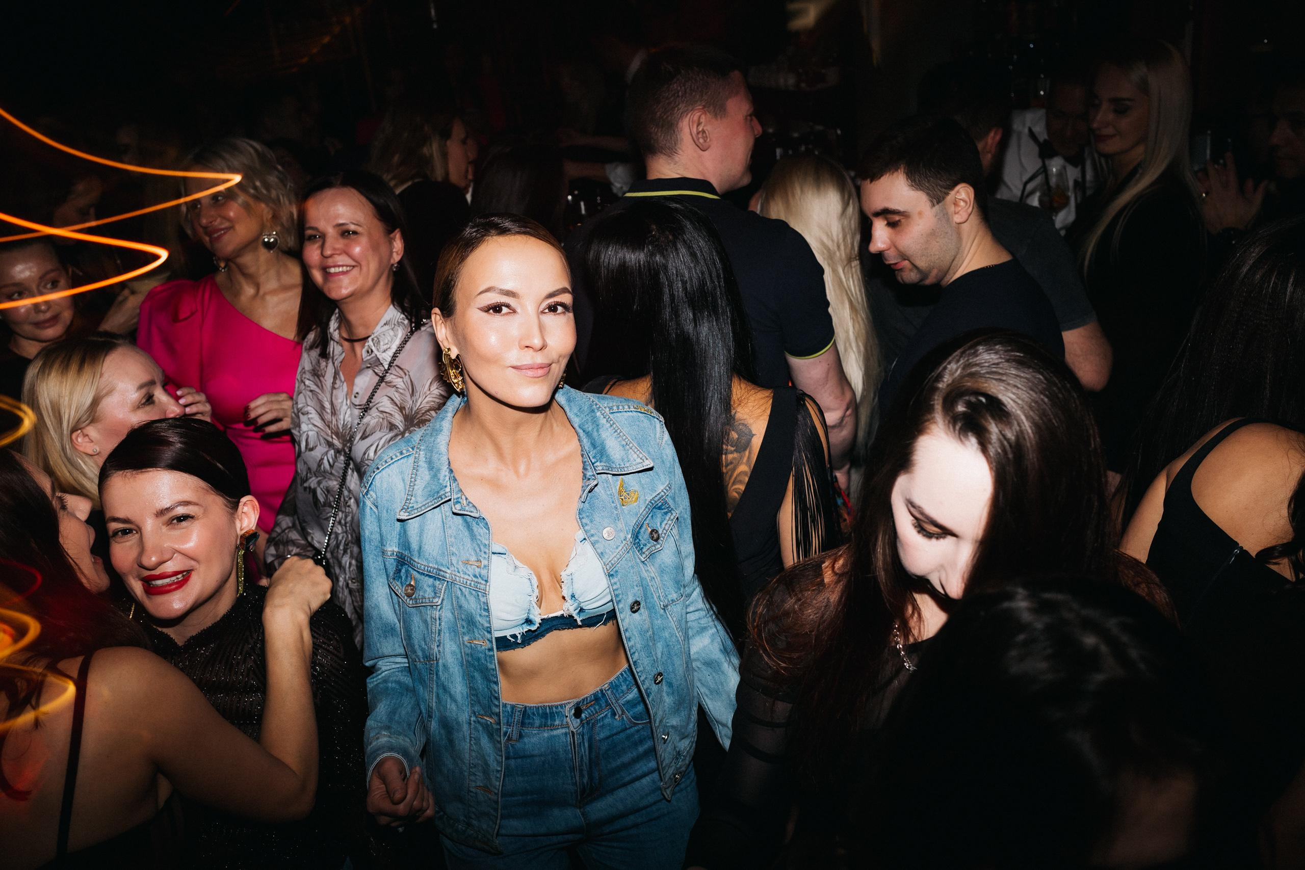 CHOCOLATE [ПРОЩАЛЬНАЯ ВЕЧЕРИНКА]. СВОИ. ФОТООТЧЕТЫ-СОБЫТИЯ-МЕСТА