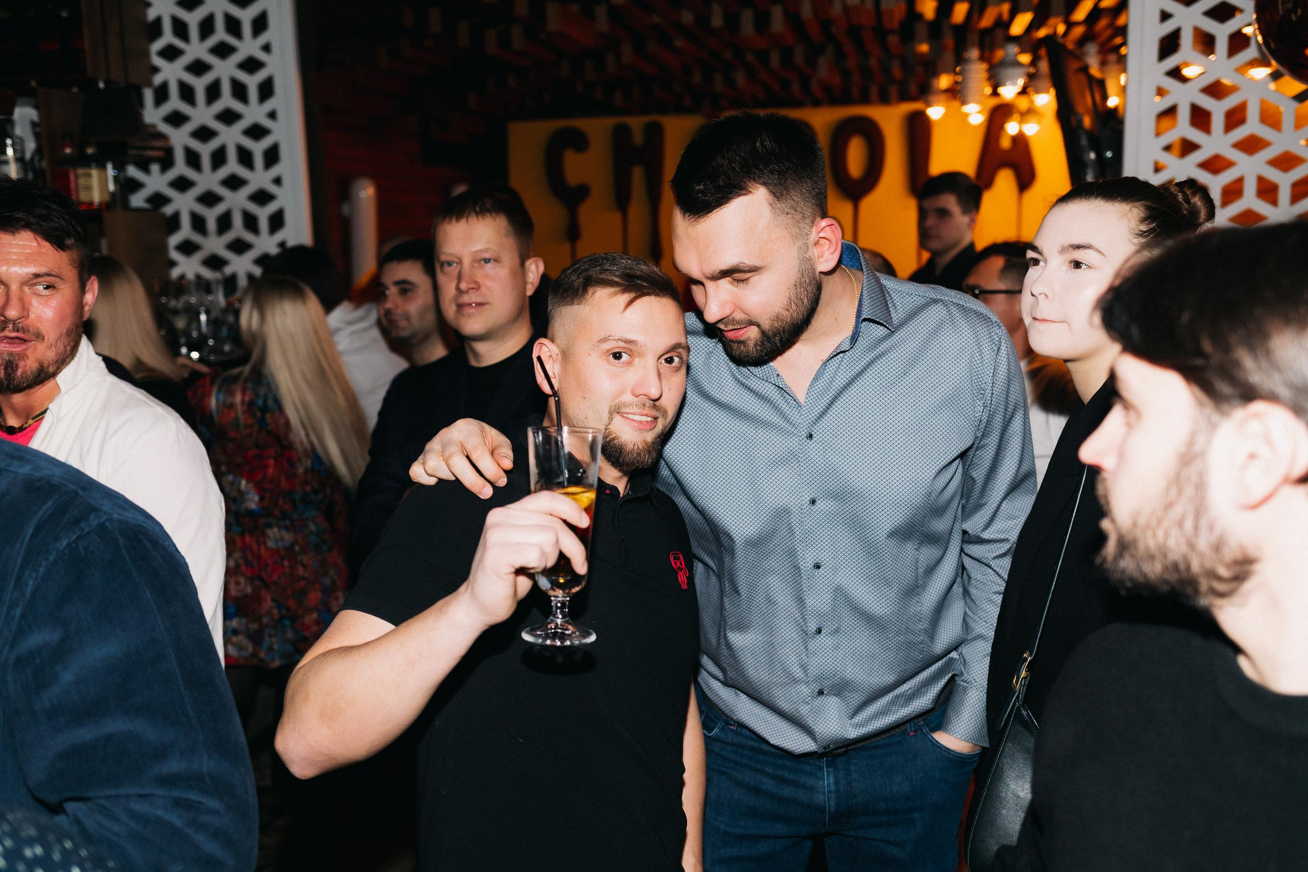 CHOCOLATE [ПРОЩАЛЬНАЯ ВЕЧЕРИНКА]. СВОИ. ФОТООТЧЕТЫ-СОБЫТИЯ-МЕСТА