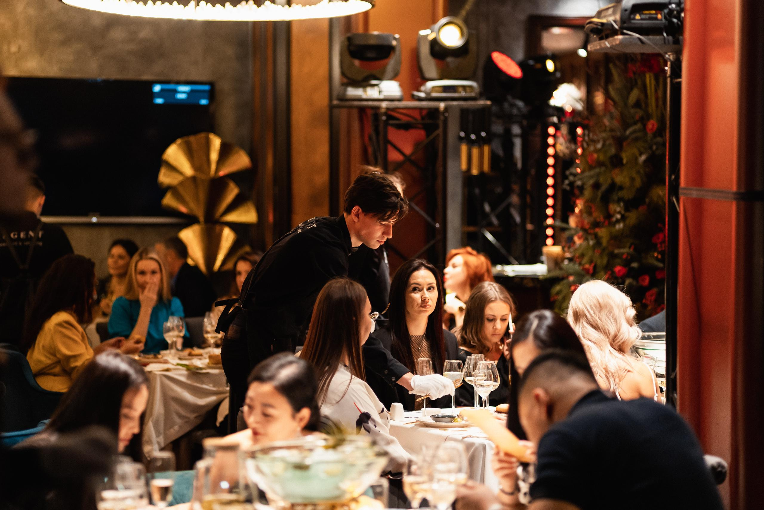 BIRTHDAY GALA DINNER [REGENT 30 ЛЕТ ЧУДЕС]. СВОИ. ФОТООТЧЕТЫ-СОБЫТИЯ-МЕСТА