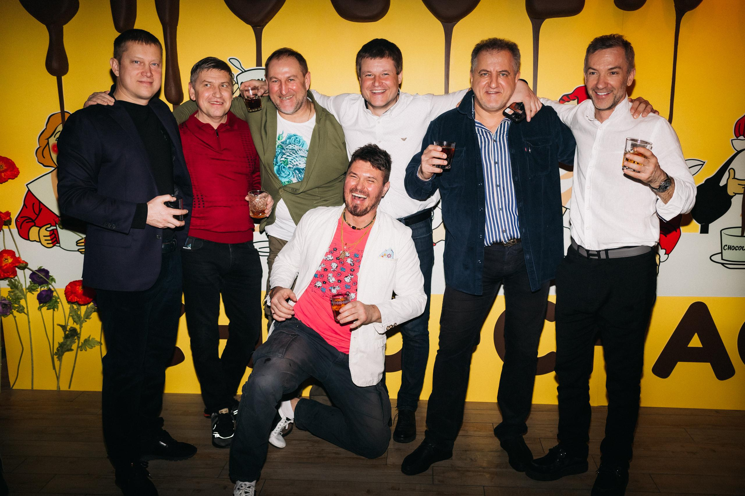 CHOCOLATE [ПРОЩАЛЬНАЯ ВЕЧЕРИНКА]. СВОИ. ФОТООТЧЕТЫ-СОБЫТИЯ-МЕСТА