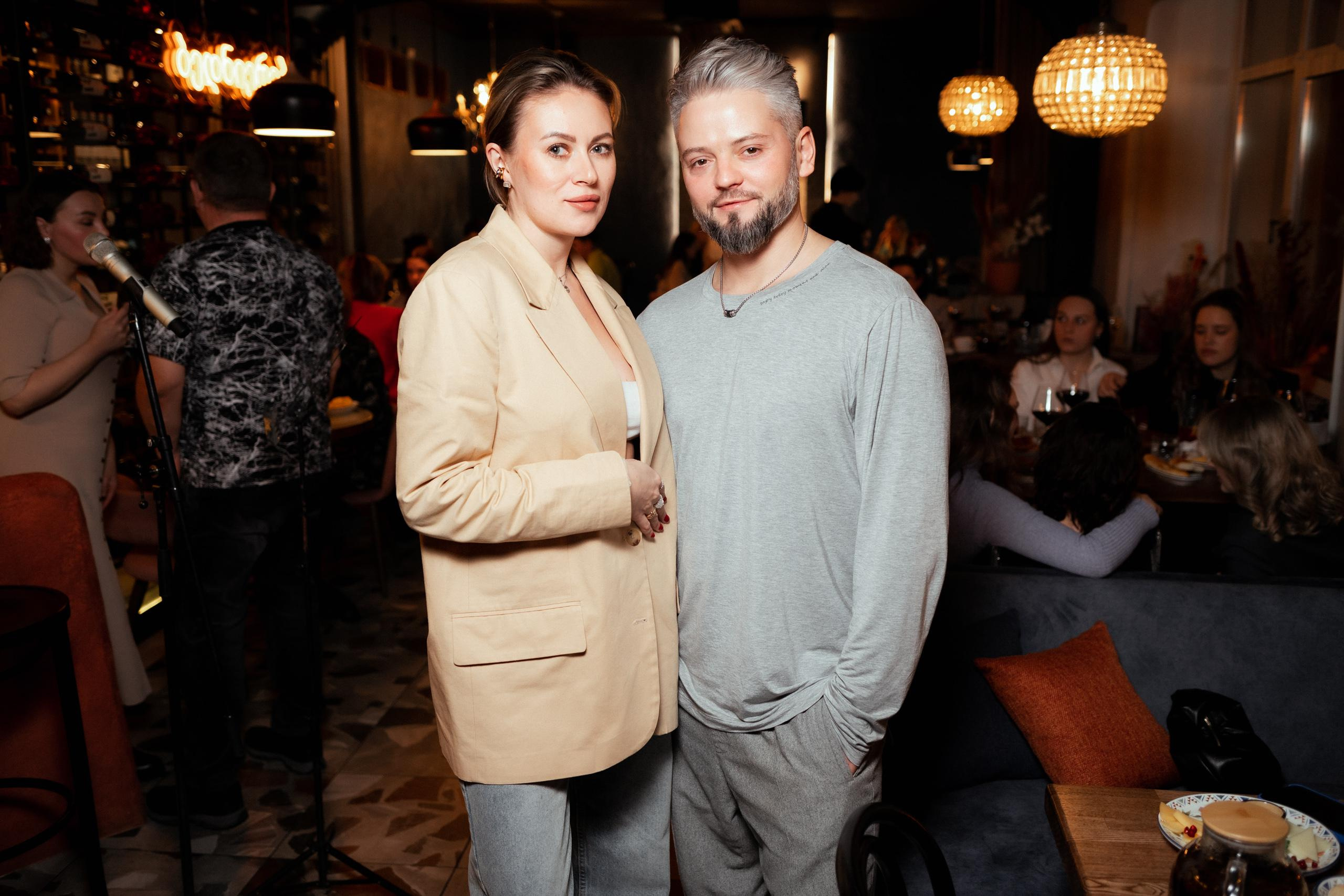 МУЗЫКАЛЬНО-ПОЭТИЧЕСКИЙ ВЕЧЕР С ИВАНОМ ЗАСУХИНЫМ. СВОИ. ФОТООТЧЕТЫ-СОБЫТИЯ-МЕСТА