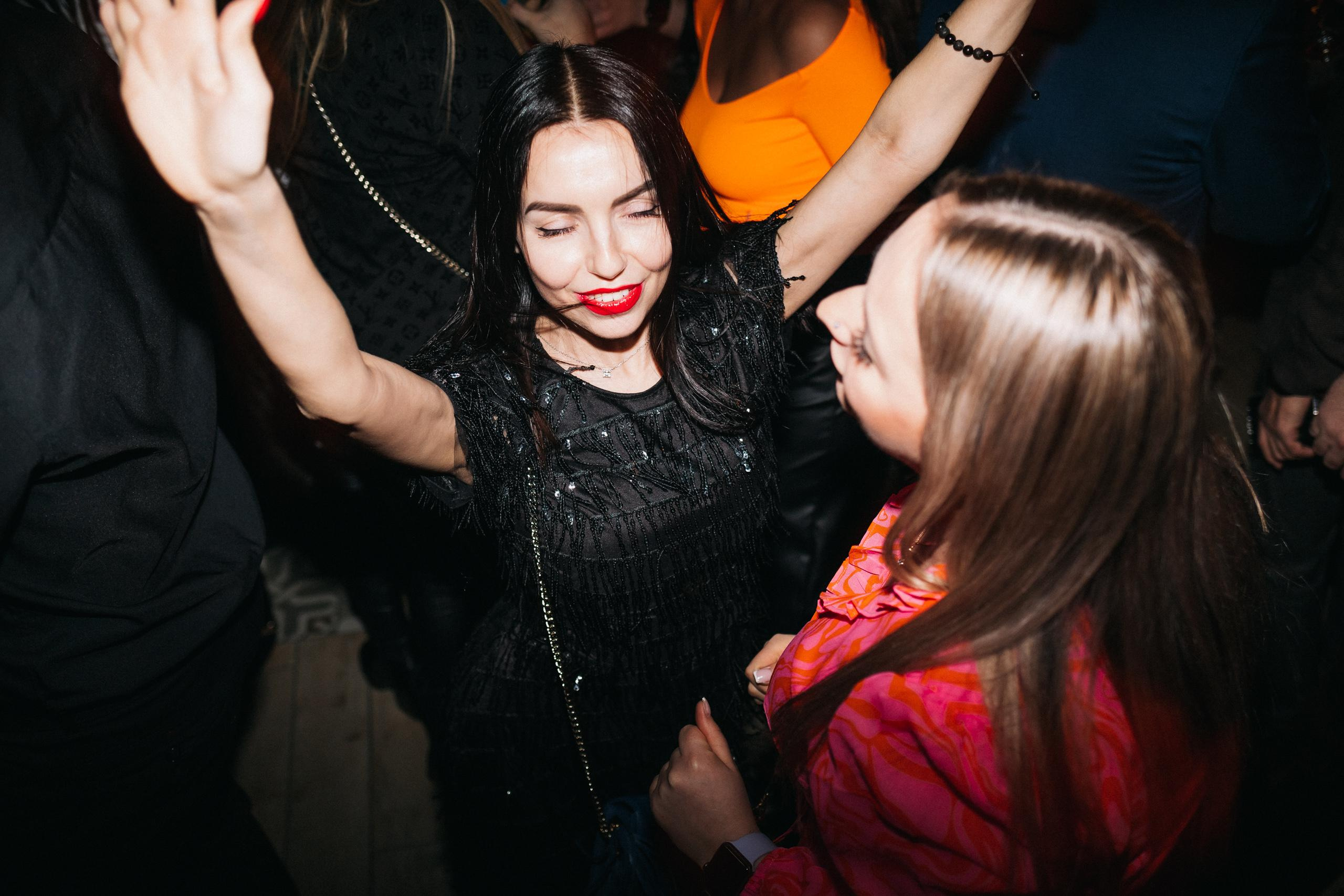 CHOCOLATE [ПРОЩАЛЬНАЯ ВЕЧЕРИНКА]. СВОИ. ФОТООТЧЕТЫ-СОБЫТИЯ-МЕСТА