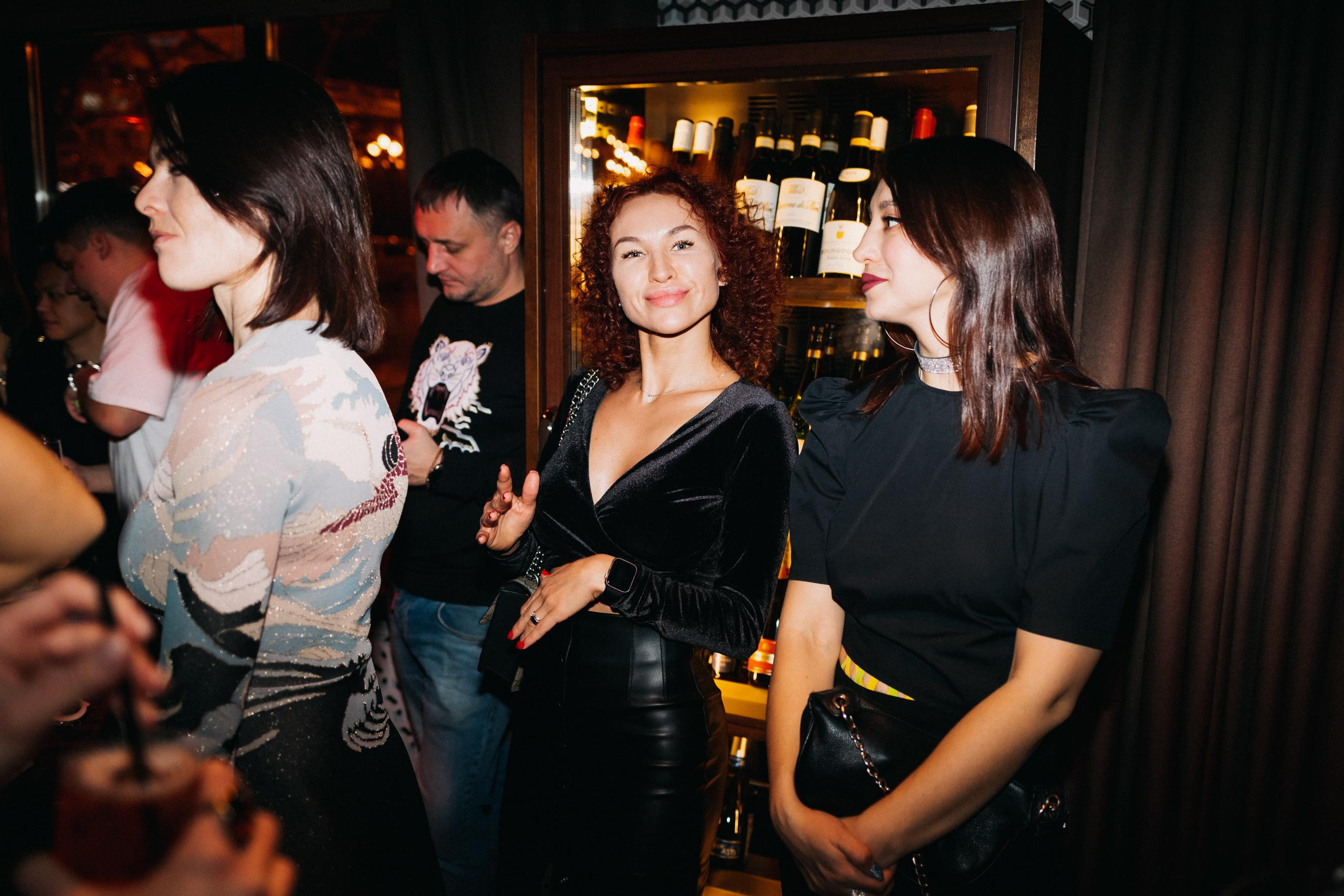 CHOCOLATE [ПРОЩАЛЬНАЯ ВЕЧЕРИНКА]. СВОИ. ФОТООТЧЕТЫ-СОБЫТИЯ-МЕСТА