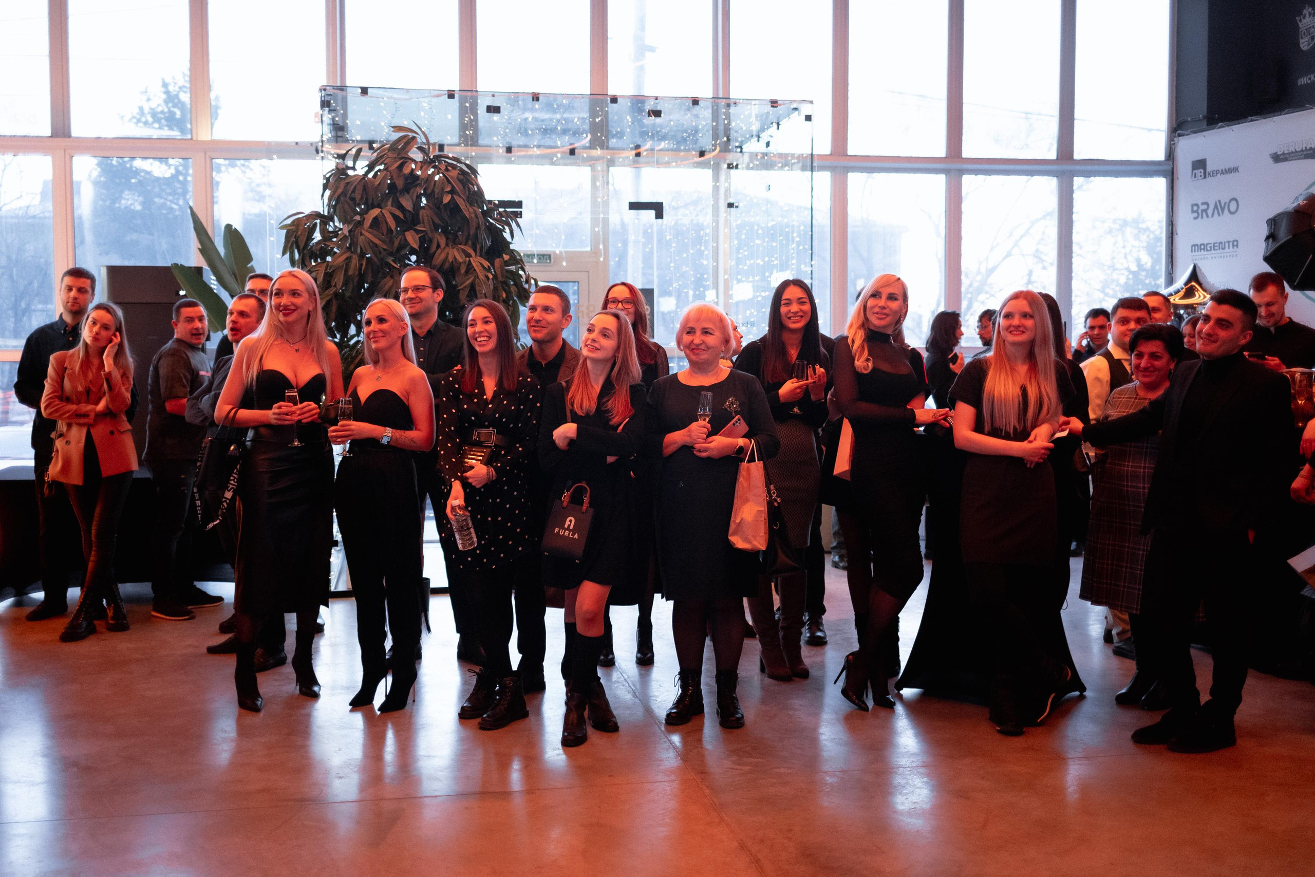 ЖК КУЛЬТУРА КЛАССИКА [ВСТРЕЧА ДОЛЬЩИКОВ]. СВОИ. ФОТООТЧЕТЫ-СОБЫТИЯ-МЕСТА