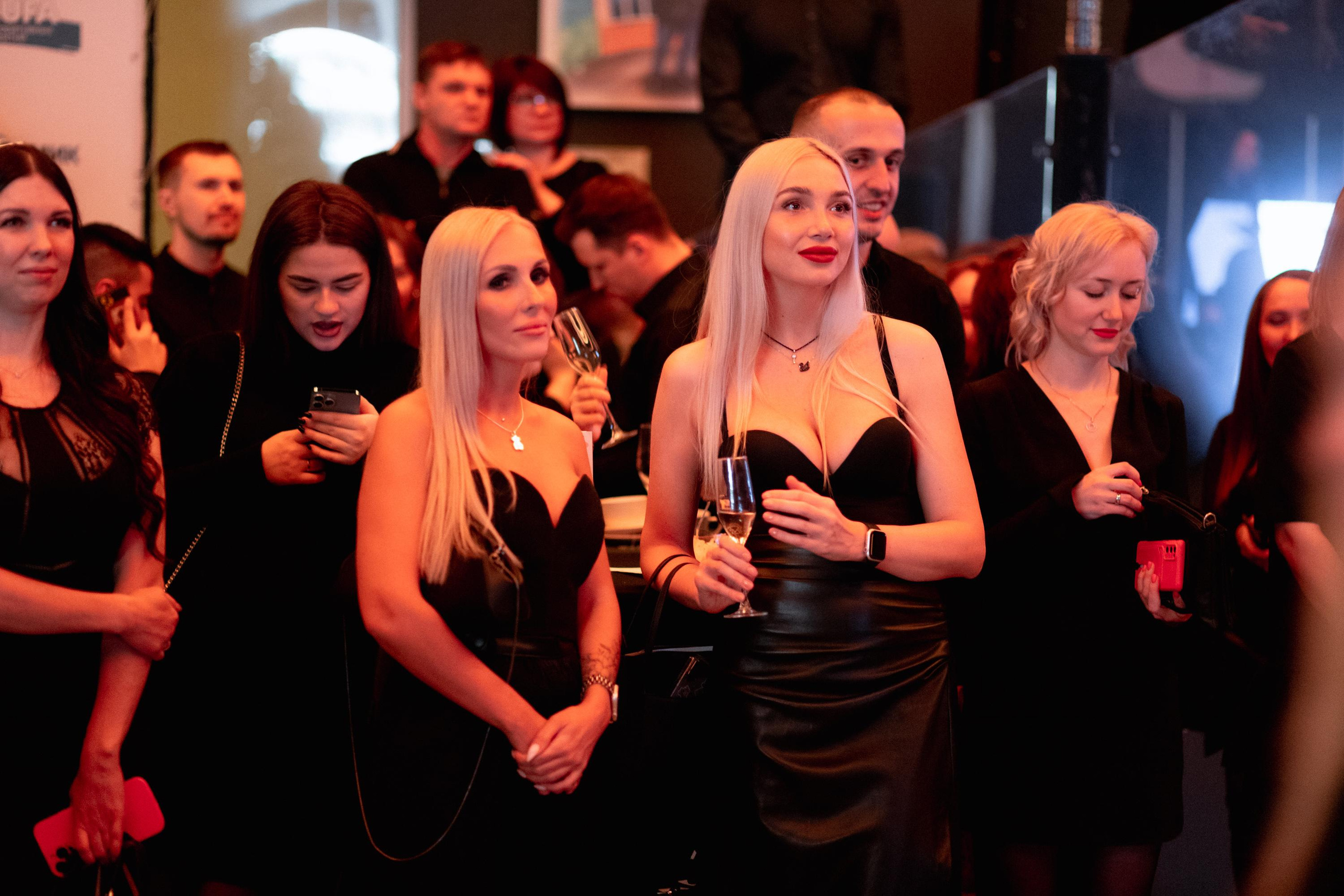 ЖК КУЛЬТУРА КЛАССИКА [ВСТРЕЧА ДОЛЬЩИКОВ]. СВОИ. ФОТООТЧЕТЫ-СОБЫТИЯ-МЕСТА