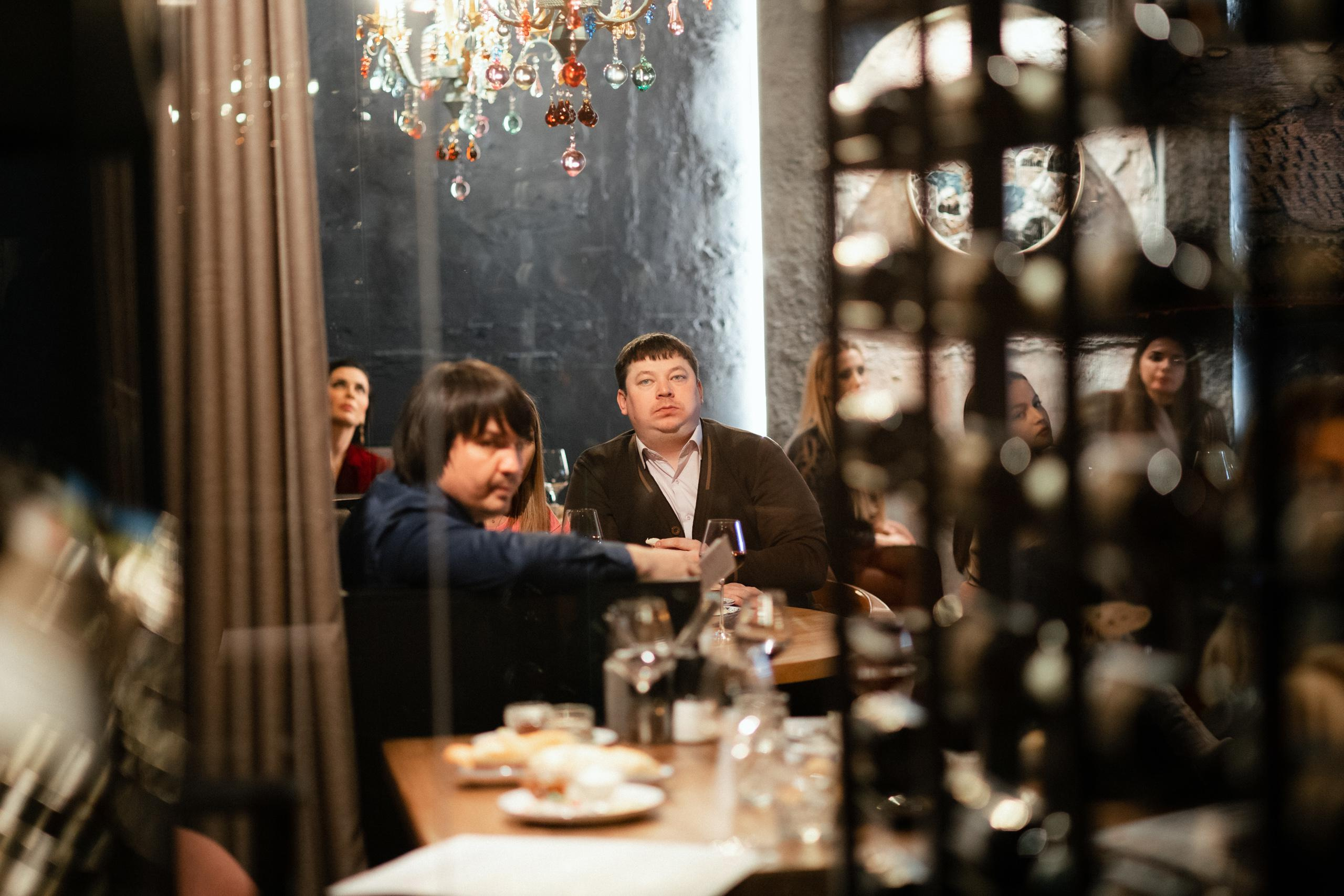 МУЗЫКАЛЬНО-ПОЭТИЧЕСКИЙ ВЕЧЕР С ИВАНОМ ЗАСУХИНЫМ. СВОИ. ФОТООТЧЕТЫ-СОБЫТИЯ-МЕСТА