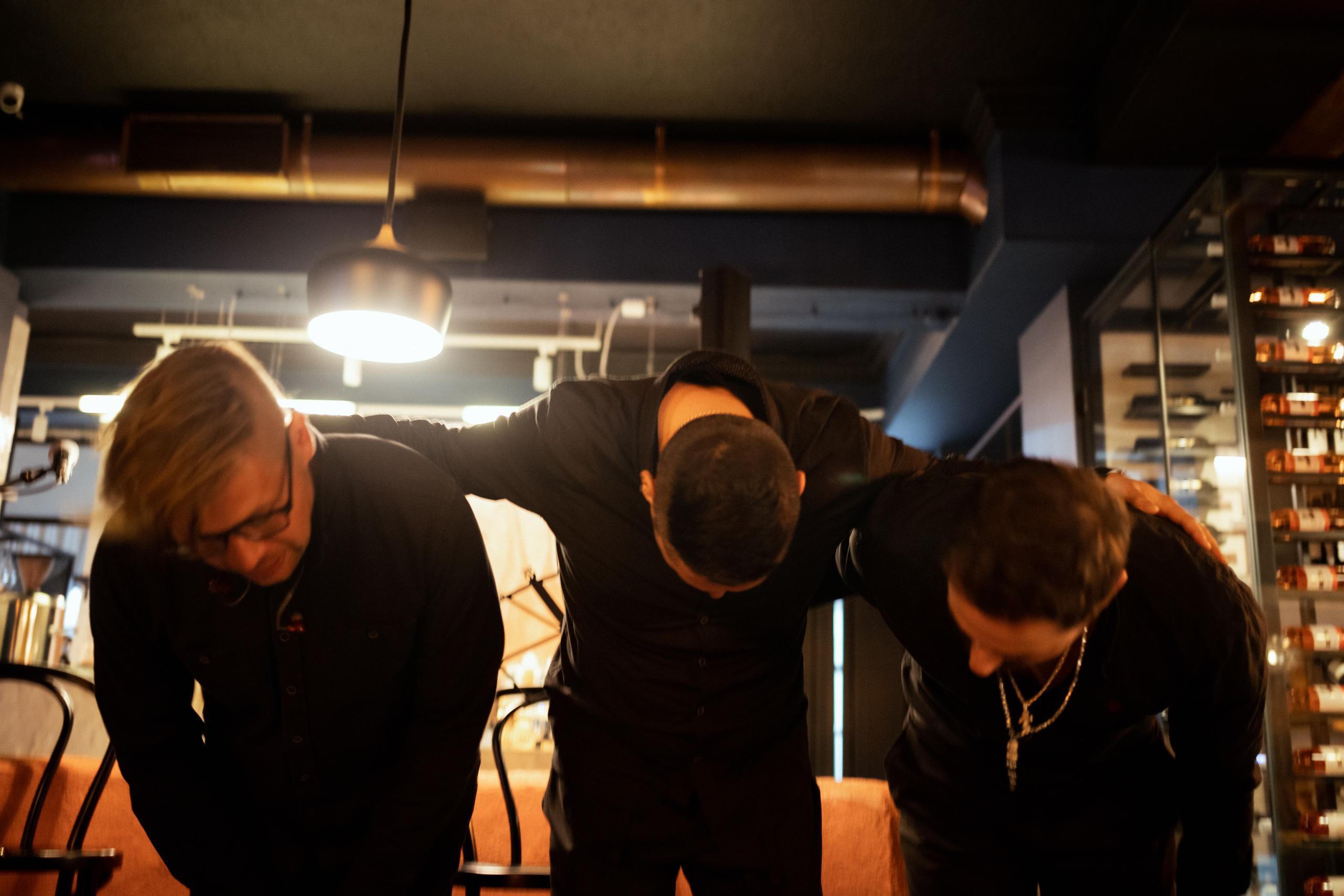 МУЗЫКАЛЬНО-ПОЭТИЧЕСКИЙ ВЕЧЕР С ИВАНОМ ЗАСУХИНЫМ. СВОИ. ФОТООТЧЕТЫ-СОБЫТИЯ-МЕСТА