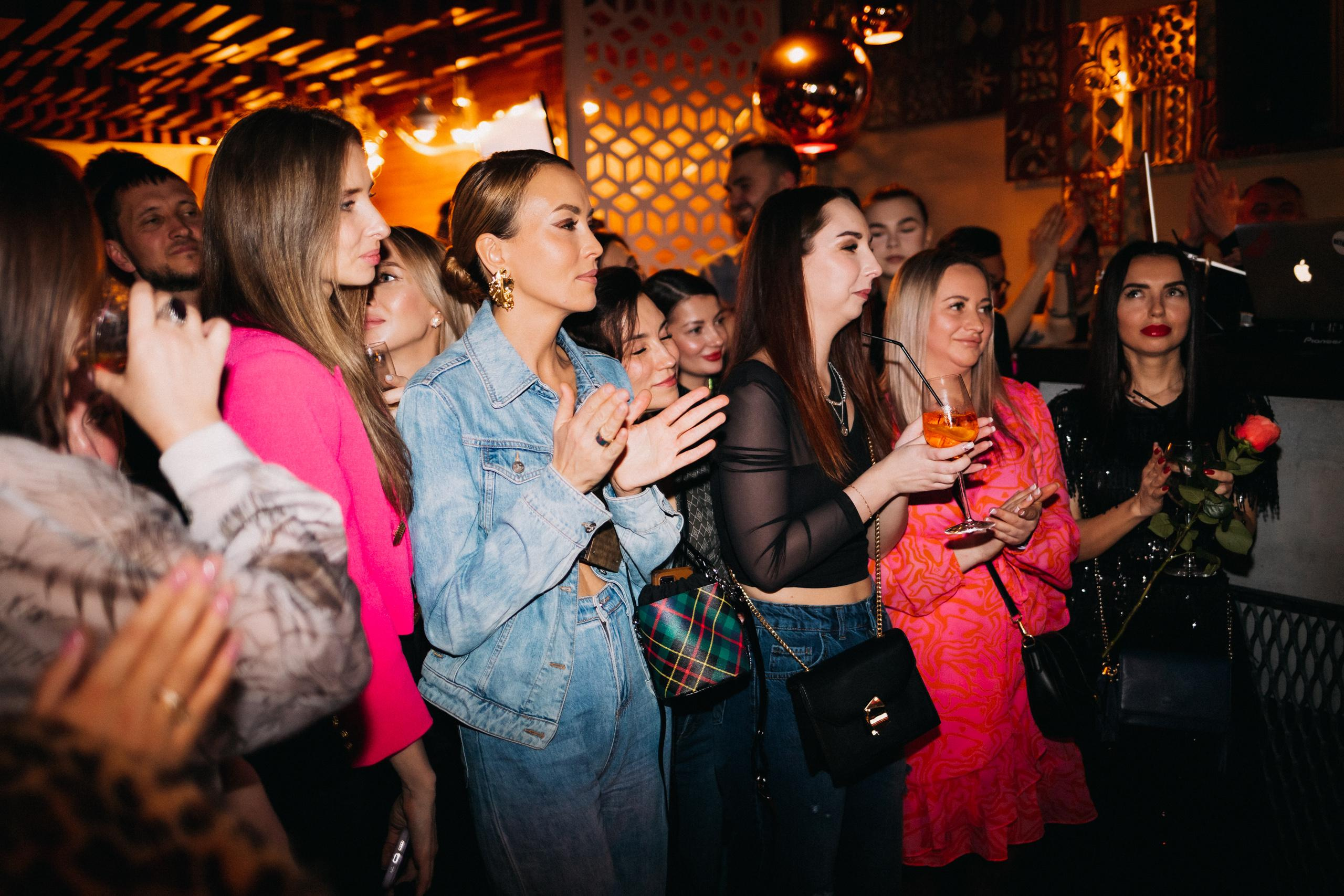 CHOCOLATE [ПРОЩАЛЬНАЯ ВЕЧЕРИНКА]. СВОИ. ФОТООТЧЕТЫ-СОБЫТИЯ-МЕСТА