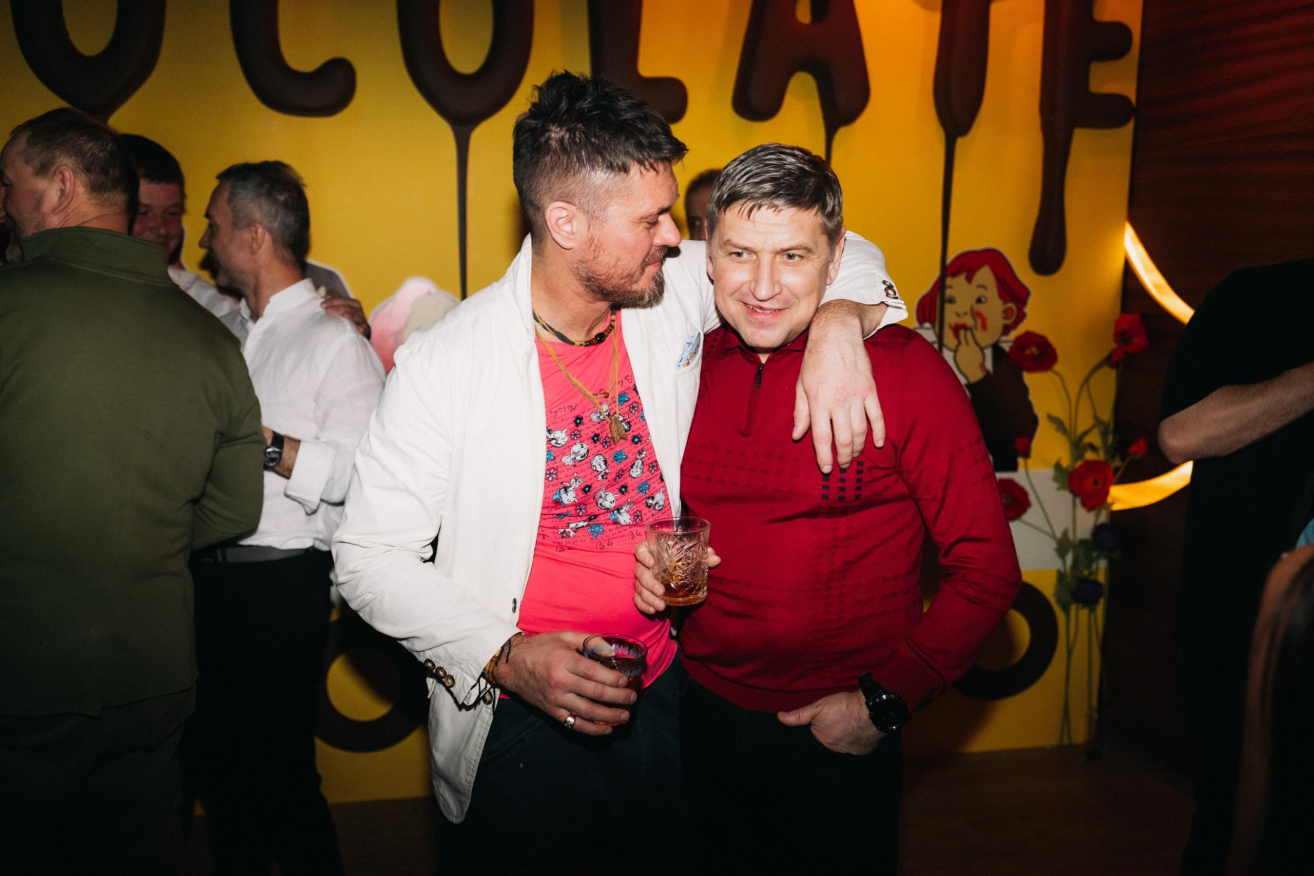 CHOCOLATE [ПРОЩАЛЬНАЯ ВЕЧЕРИНКА]. СВОИ. ФОТООТЧЕТЫ-СОБЫТИЯ-МЕСТА