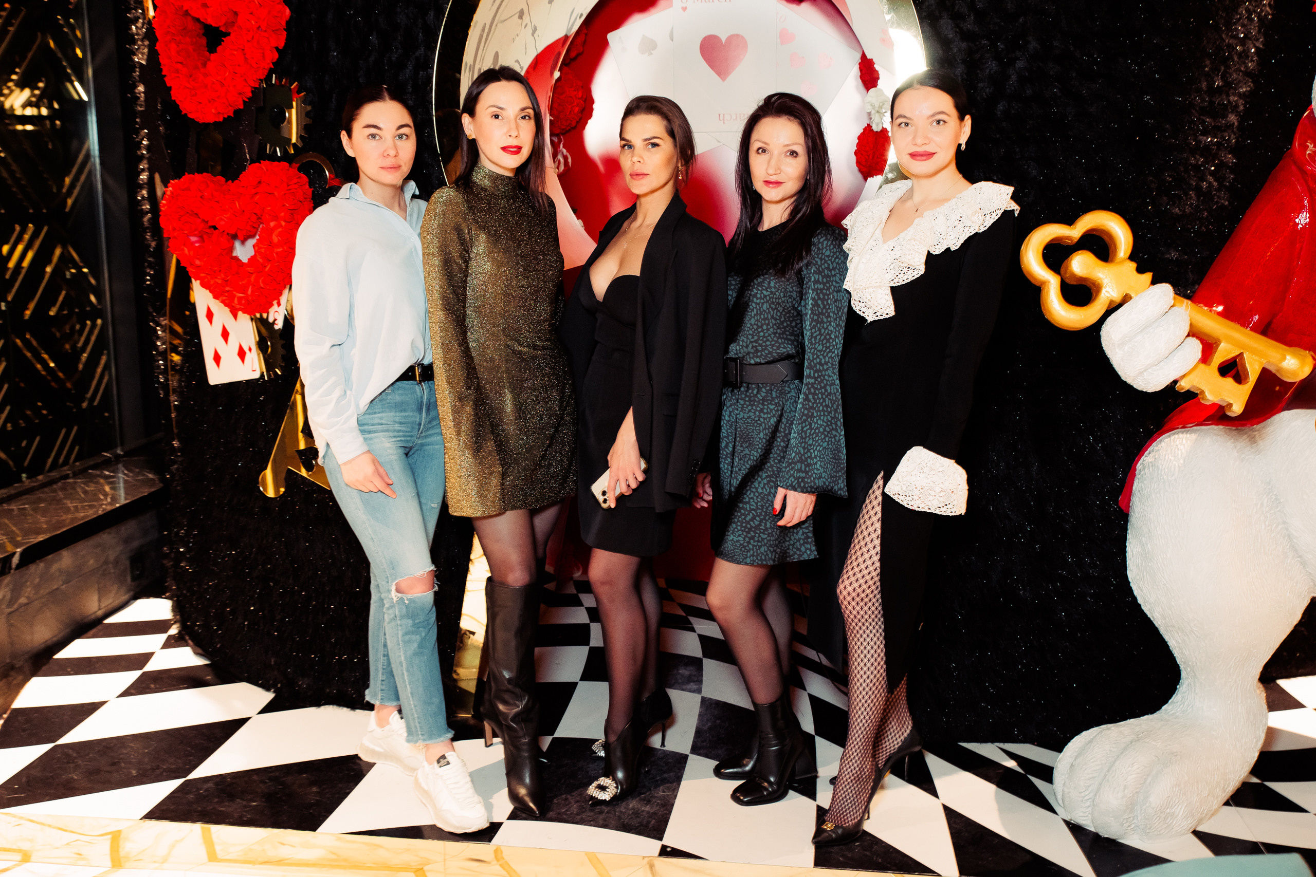 8 МАРТА [REGENT x INLOVE]. СВОИ. ФОТООТЧЕТЫ-СОБЫТИЯ-МЕСТА