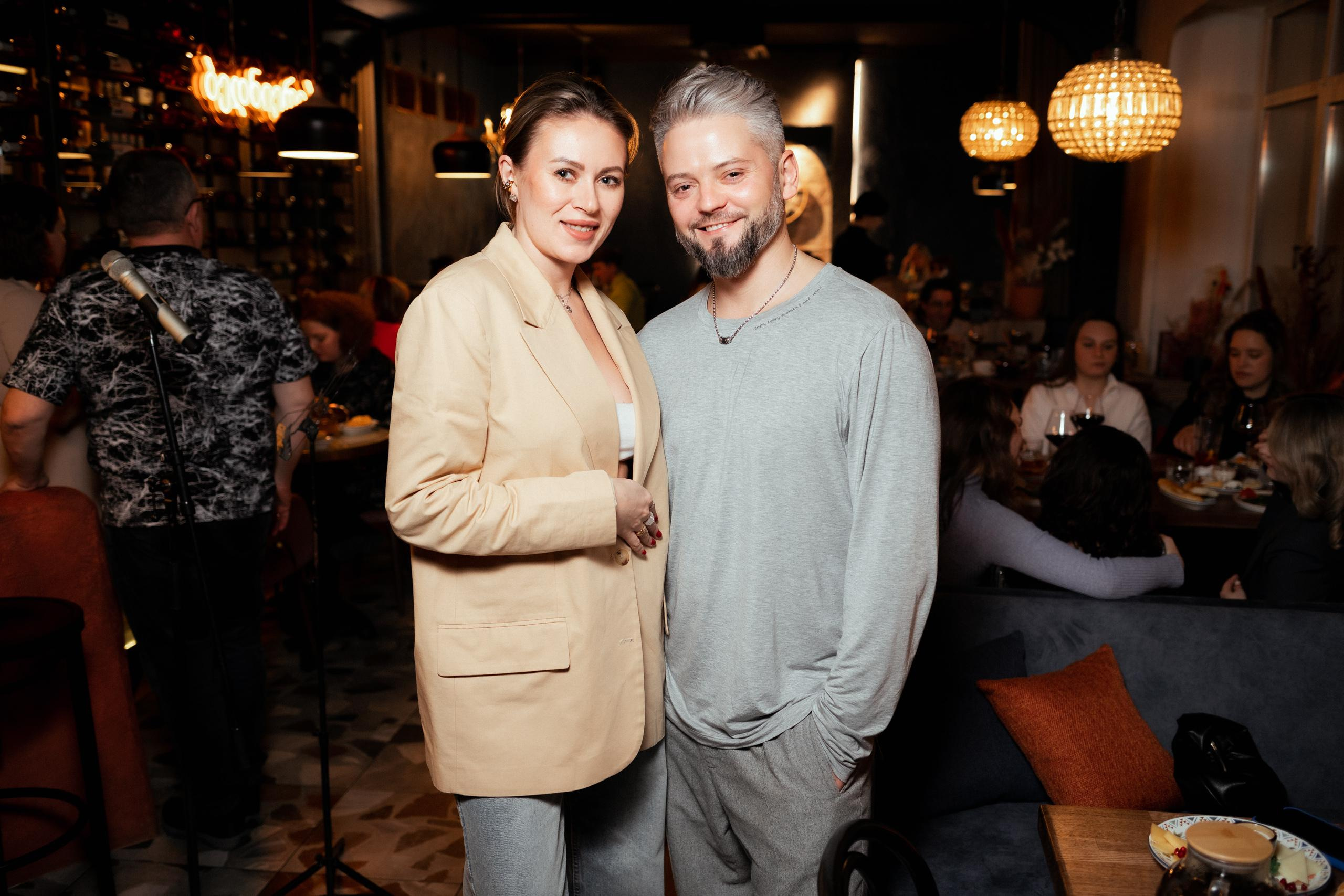 МУЗЫКАЛЬНО-ПОЭТИЧЕСКИЙ ВЕЧЕР С ИВАНОМ ЗАСУХИНЫМ. СВОИ. ФОТООТЧЕТЫ-СОБЫТИЯ-МЕСТА