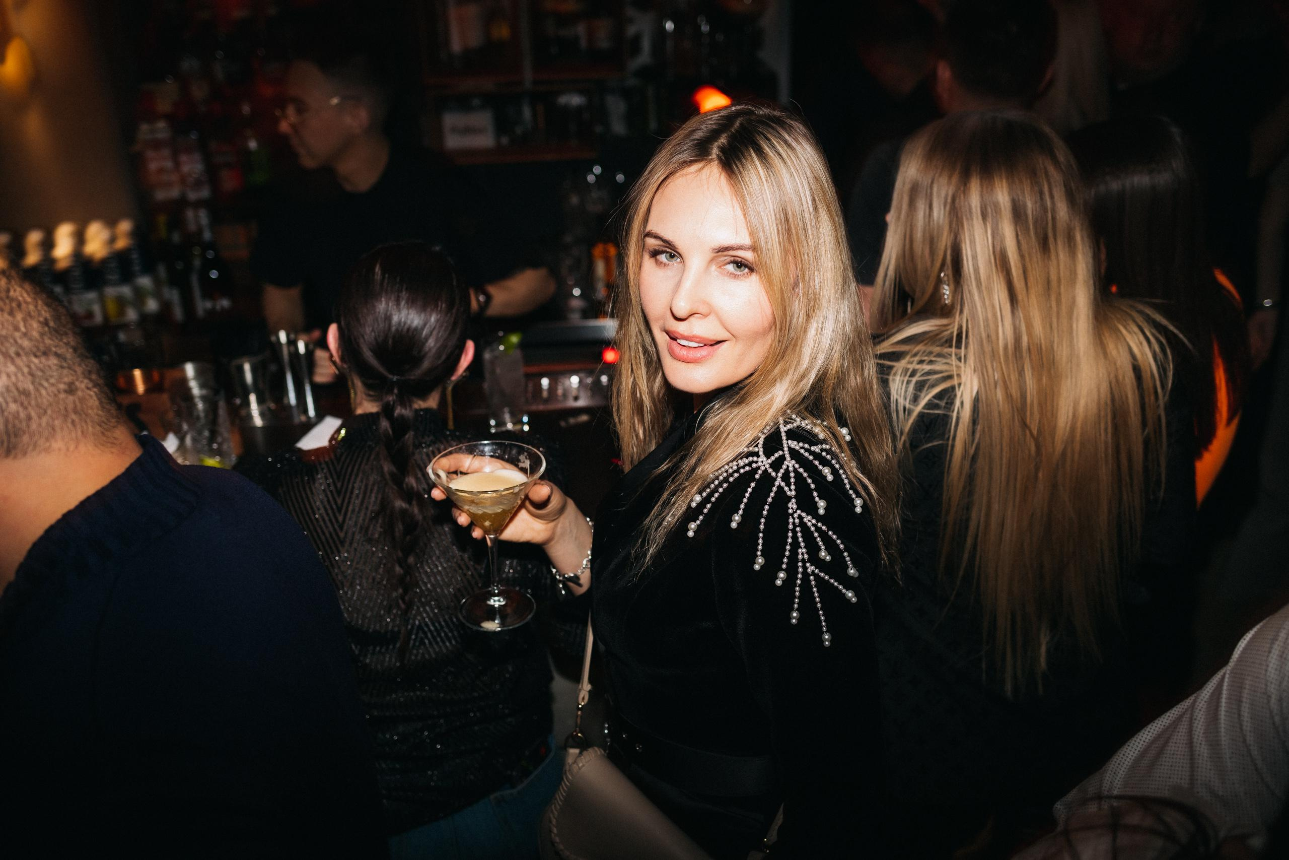 CHOCOLATE [ПРОЩАЛЬНАЯ ВЕЧЕРИНКА]. СВОИ. ФОТООТЧЕТЫ-СОБЫТИЯ-МЕСТА