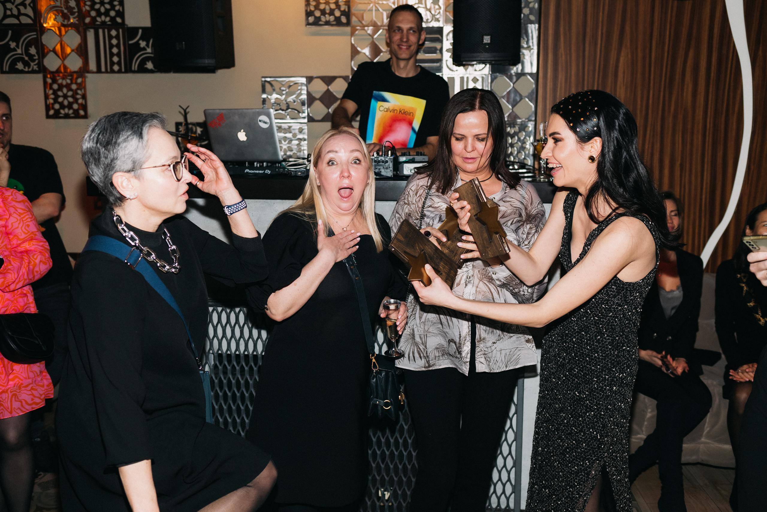 CHOCOLATE [ПРОЩАЛЬНАЯ ВЕЧЕРИНКА]. СВОИ. ФОТООТЧЕТЫ-СОБЫТИЯ-МЕСТА