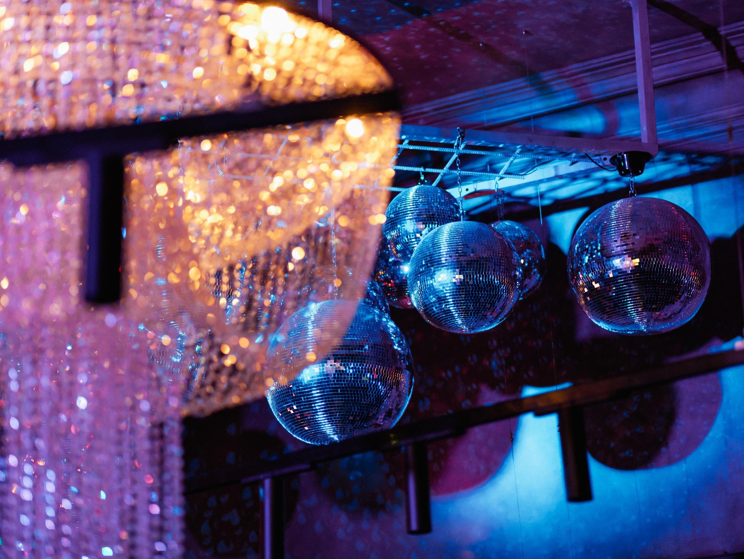 SECRET TRAVELERS [NEW YEAR PARTY]. СВОИ. ФОТООТЧЕТЫ-СОБЫТИЯ-МЕСТА