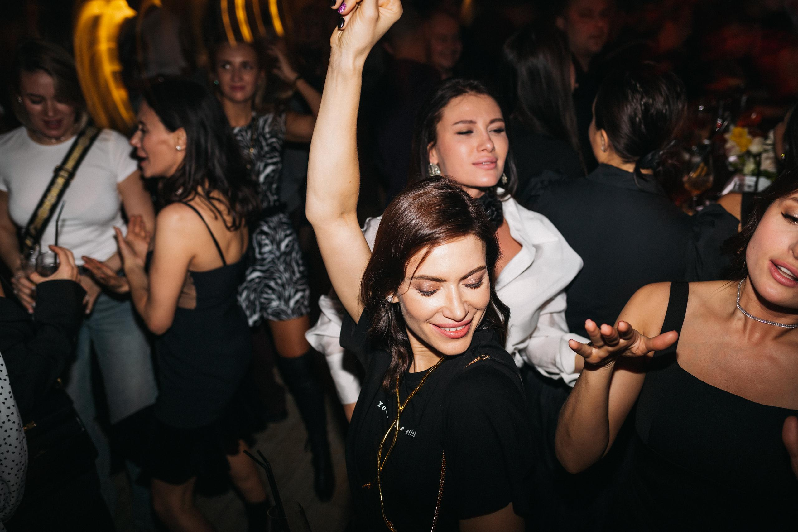 CHOCOLATE [ПРОЩАЛЬНАЯ ВЕЧЕРИНКА]. СВОИ. ФОТООТЧЕТЫ-СОБЫТИЯ-МЕСТА