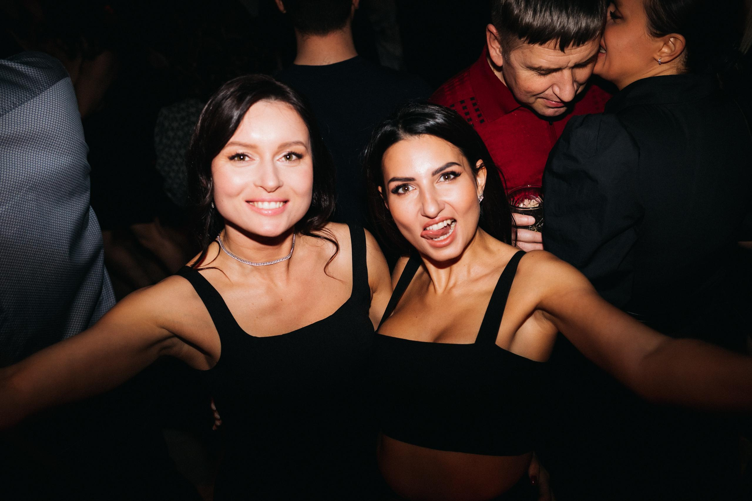 CHOCOLATE [ПРОЩАЛЬНАЯ ВЕЧЕРИНКА]. СВОИ. ФОТООТЧЕТЫ-СОБЫТИЯ-МЕСТА