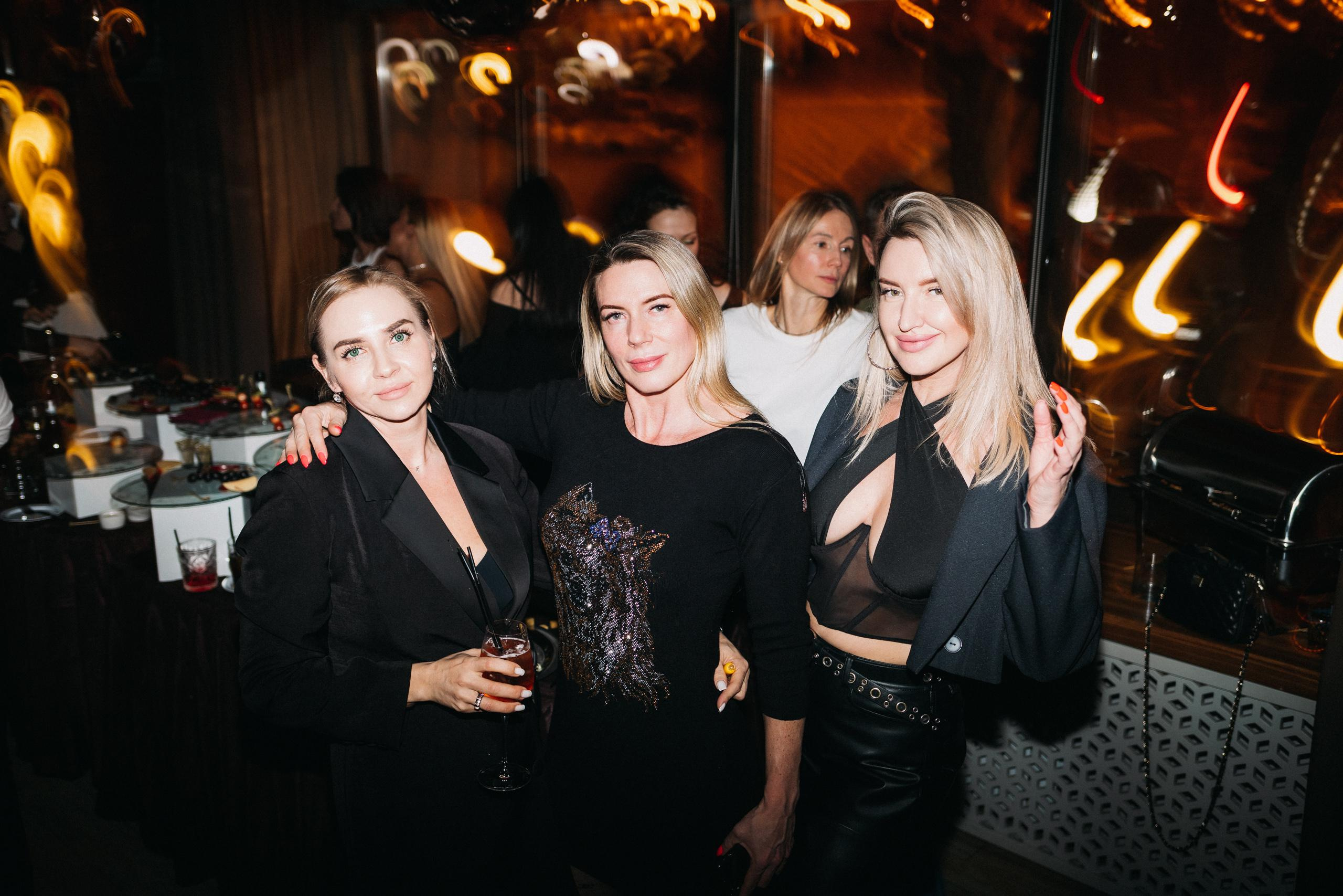 CHOCOLATE [ПРОЩАЛЬНАЯ ВЕЧЕРИНКА]. СВОИ. ФОТООТЧЕТЫ-СОБЫТИЯ-МЕСТА