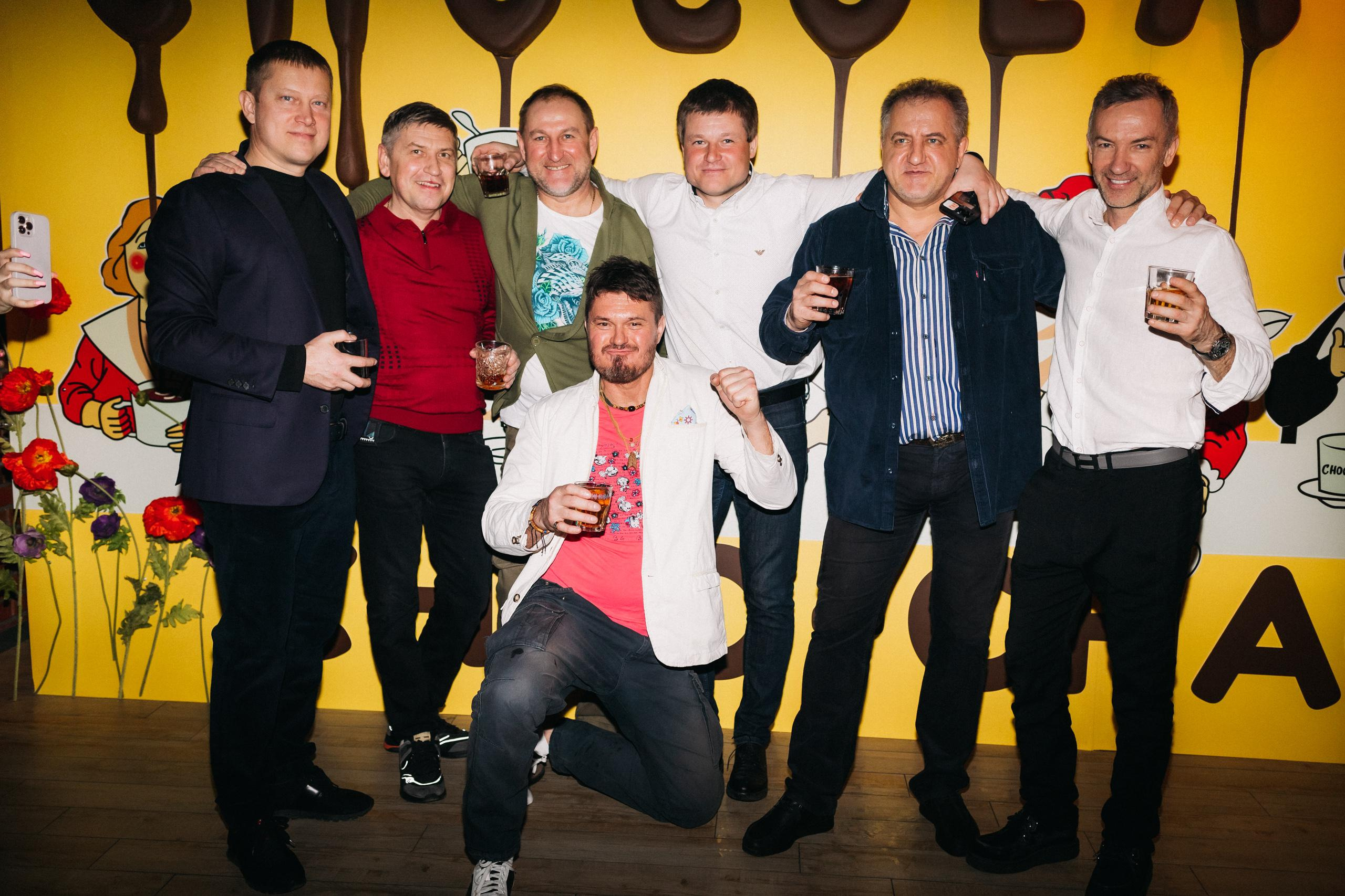 CHOCOLATE [ПРОЩАЛЬНАЯ ВЕЧЕРИНКА]. СВОИ. ФОТООТЧЕТЫ-СОБЫТИЯ-МЕСТА