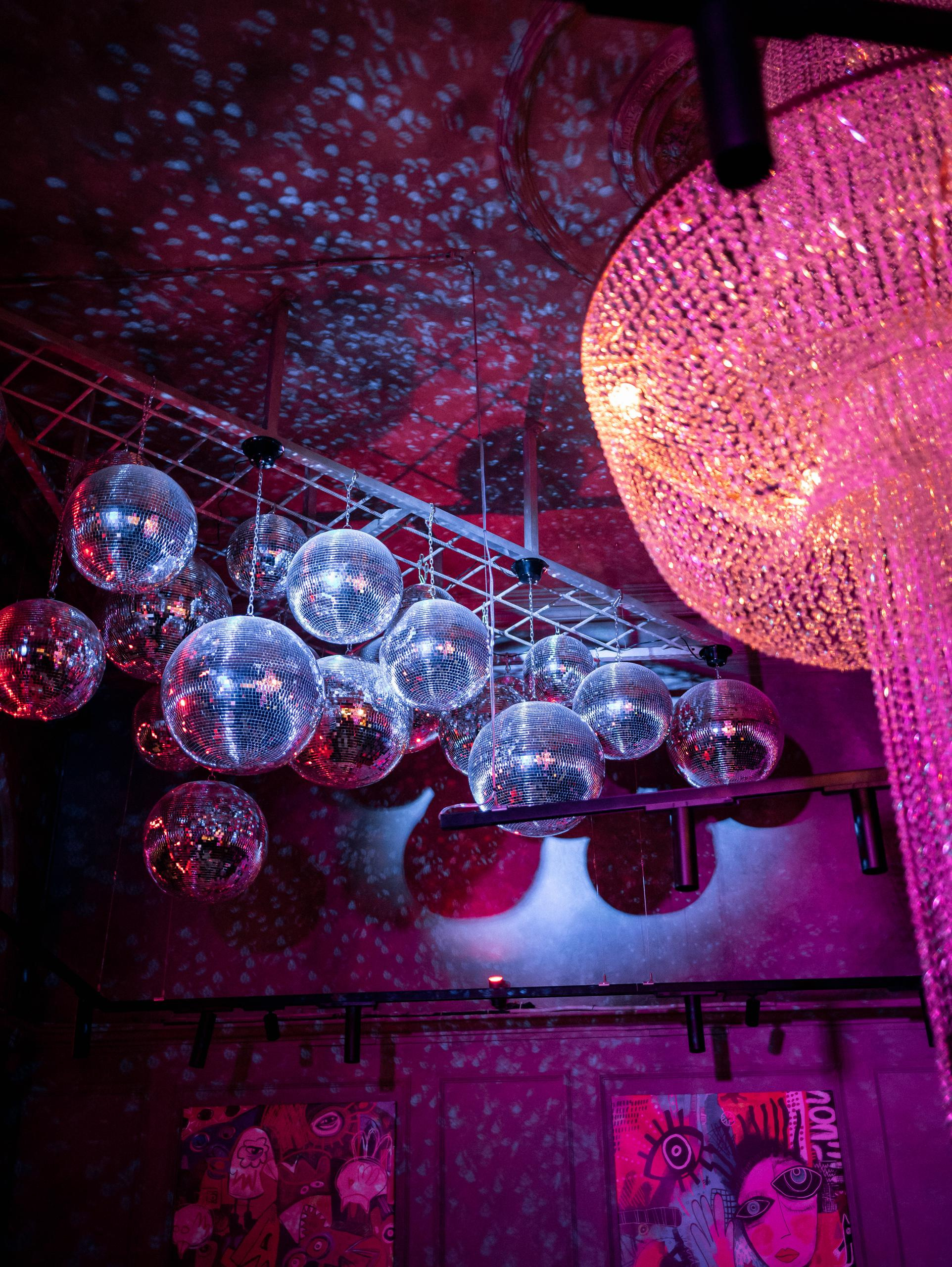 SECRET TRAVELERS [NEW YEAR PARTY]. СВОИ. ФОТООТЧЕТЫ-СОБЫТИЯ-МЕСТА