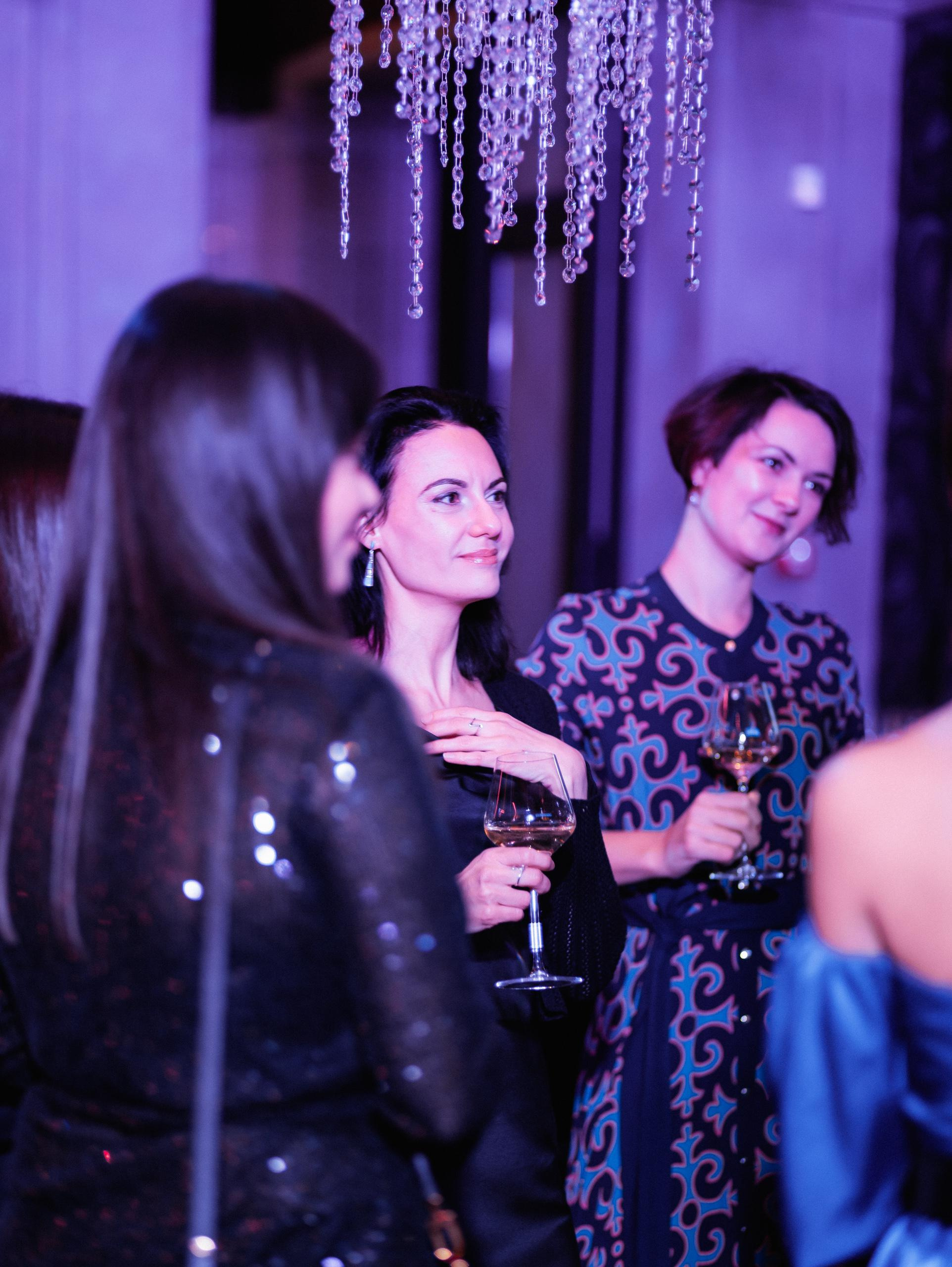 SECRET TRAVELERS [NEW YEAR PARTY]. СВОИ. ФОТООТЧЕТЫ-СОБЫТИЯ-МЕСТА