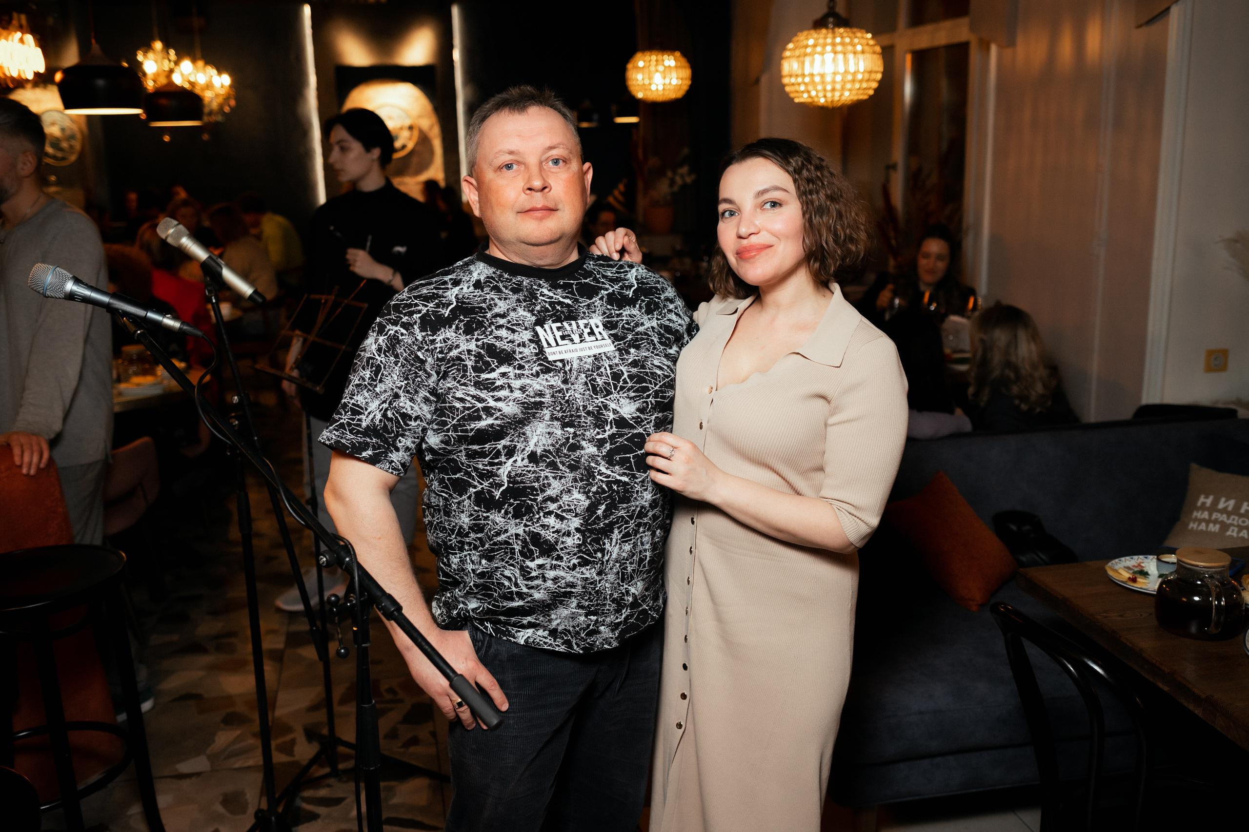 МУЗЫКАЛЬНО-ПОЭТИЧЕСКИЙ ВЕЧЕР С ИВАНОМ ЗАСУХИНЫМ. СВОИ. ФОТООТЧЕТЫ-СОБЫТИЯ-МЕСТА