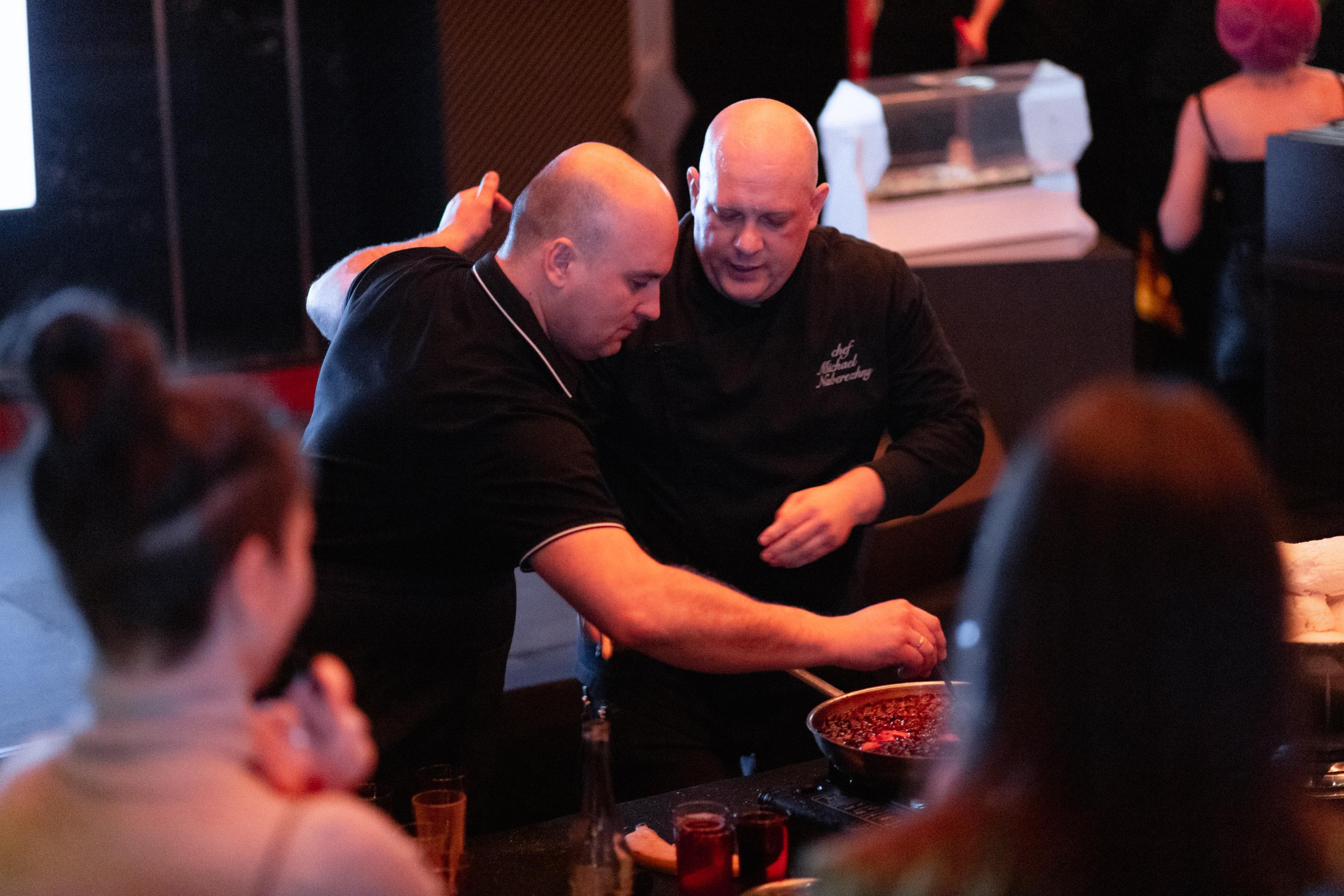 ЖК КУЛЬТУРА КЛАССИКА [ВСТРЕЧА ДОЛЬЩИКОВ]. СВОИ. ФОТООТЧЕТЫ-СОБЫТИЯ-МЕСТА